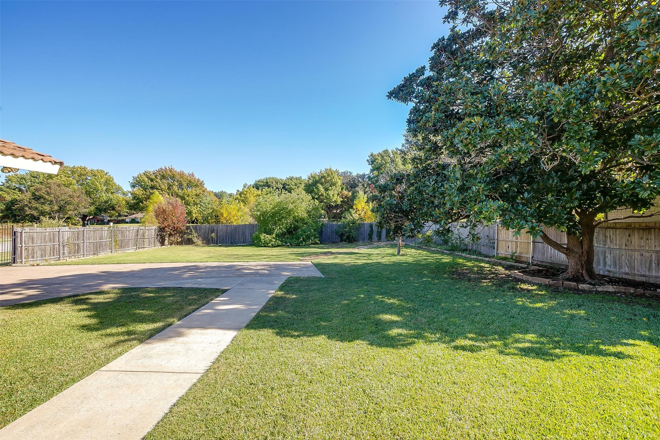 7001 Welch Court