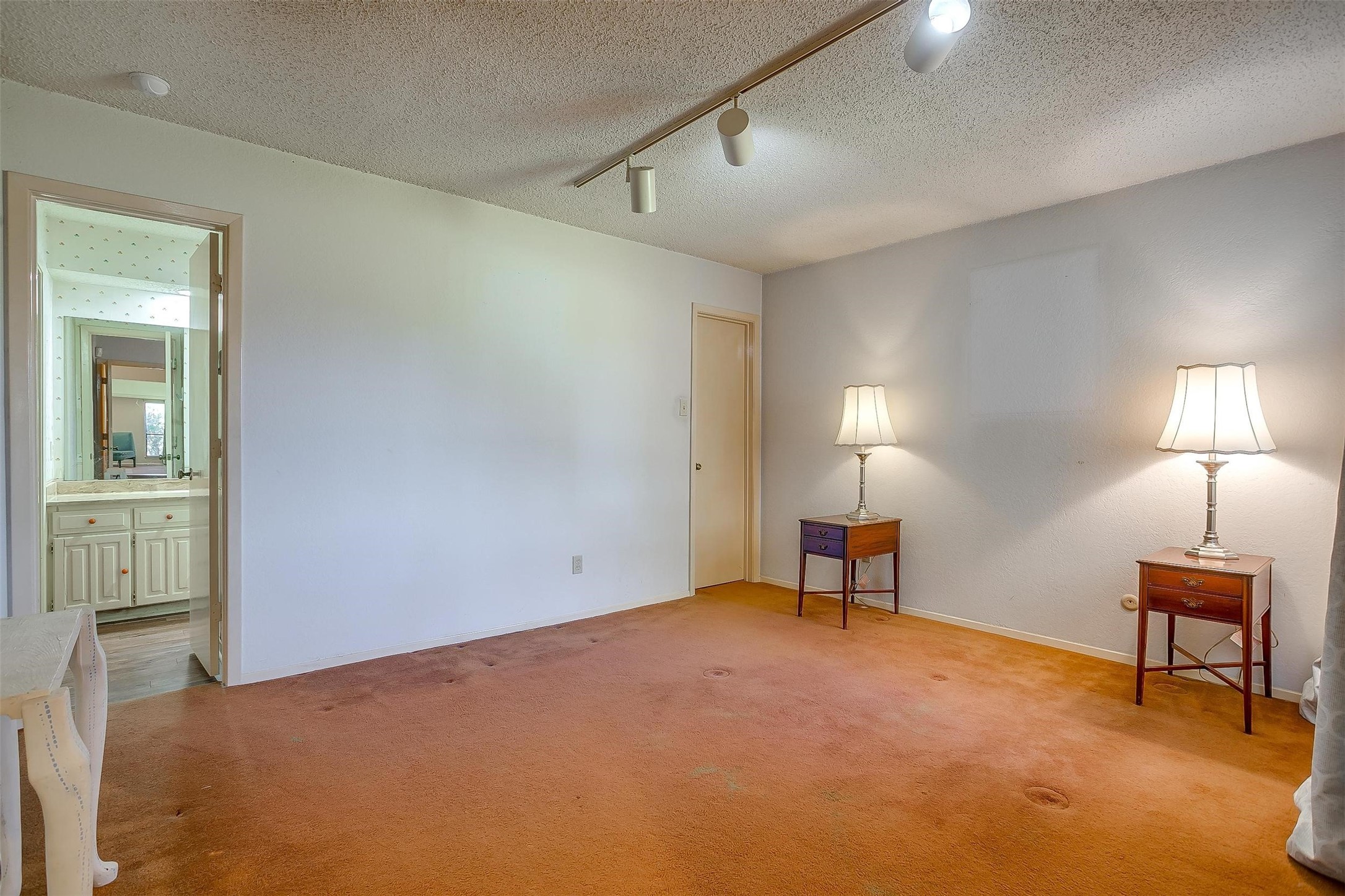 7001 Welch Court