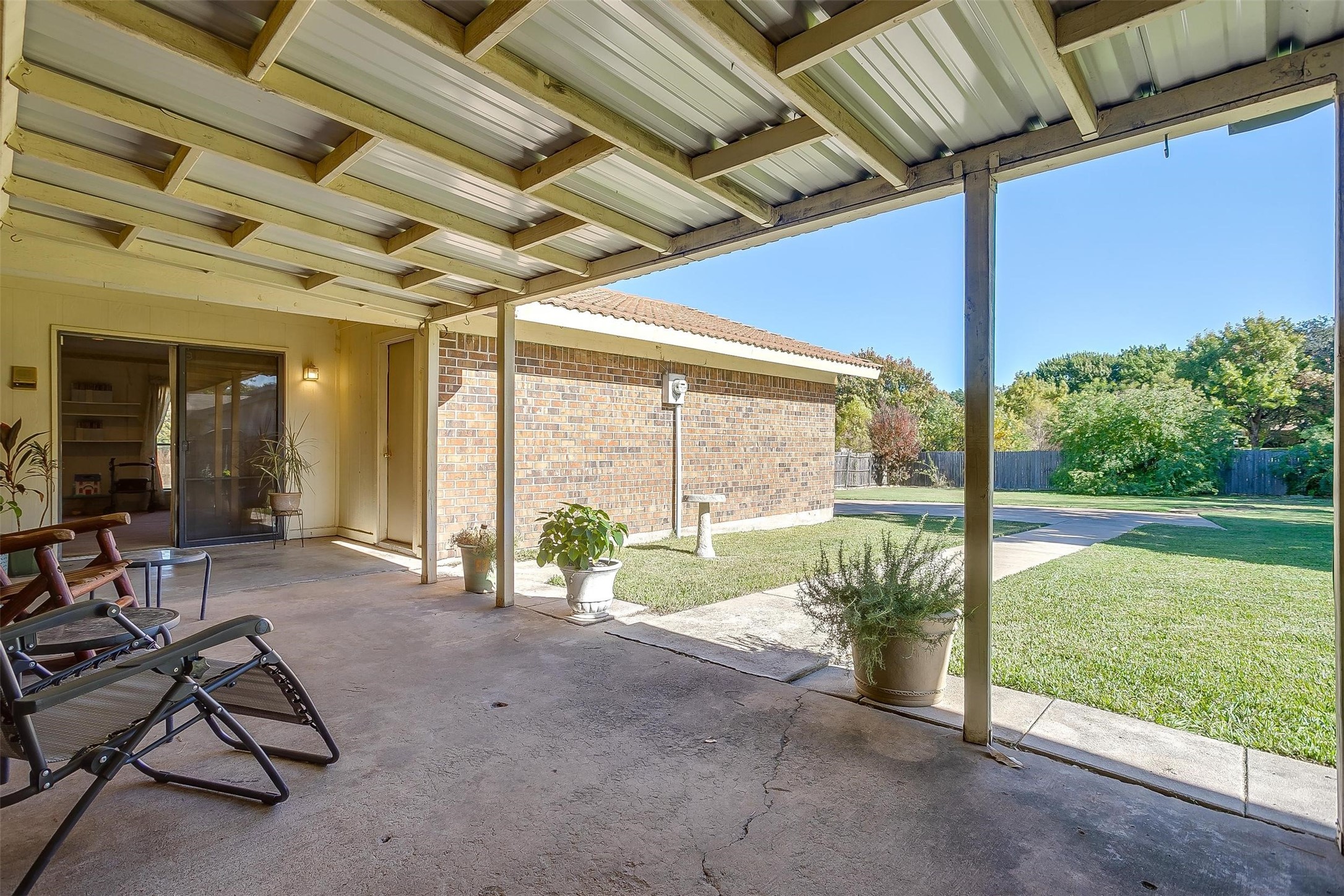 7001 Welch Court