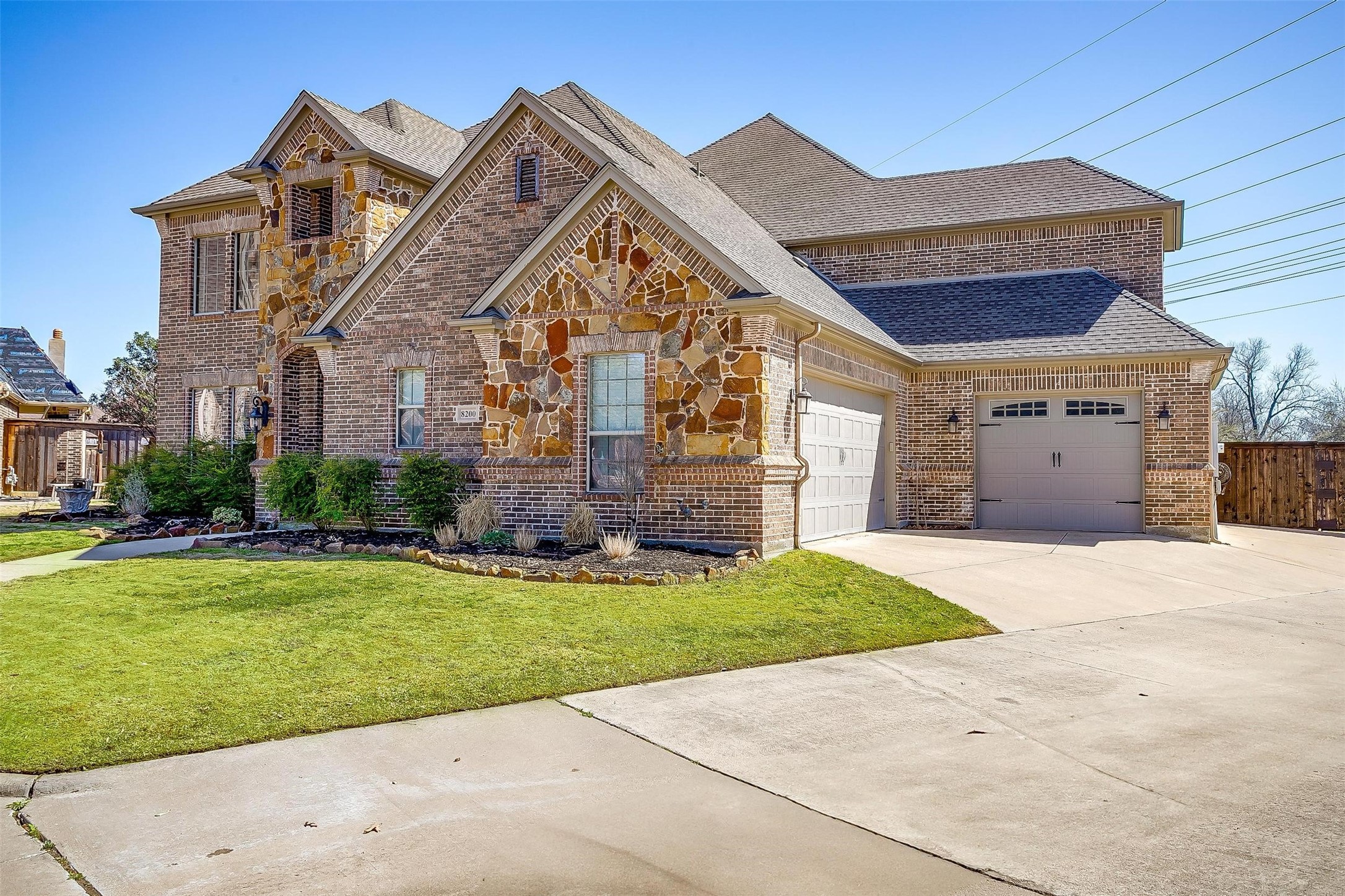8200 Rio Vista Court