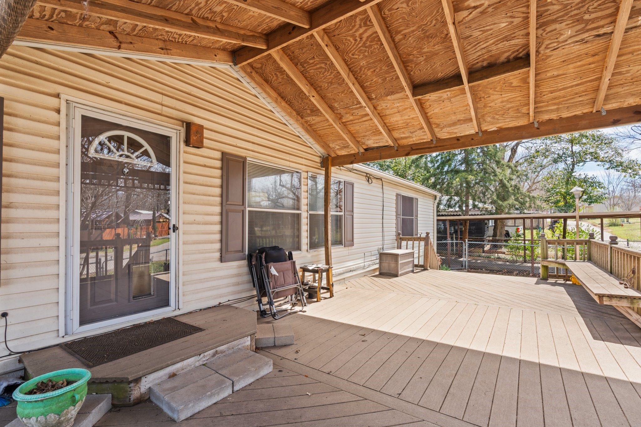 35 Red Oak Street