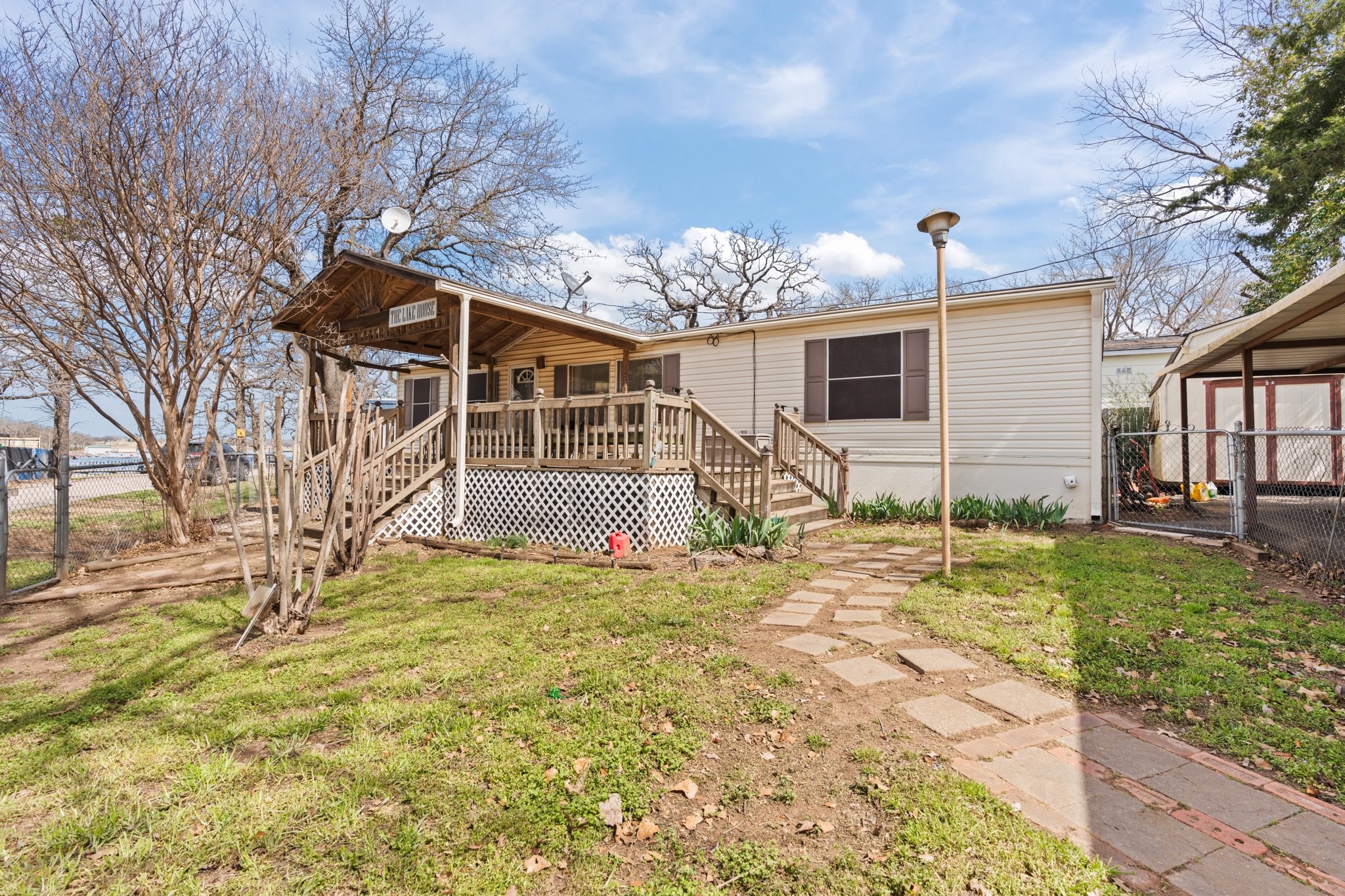 35 Red Oak Street