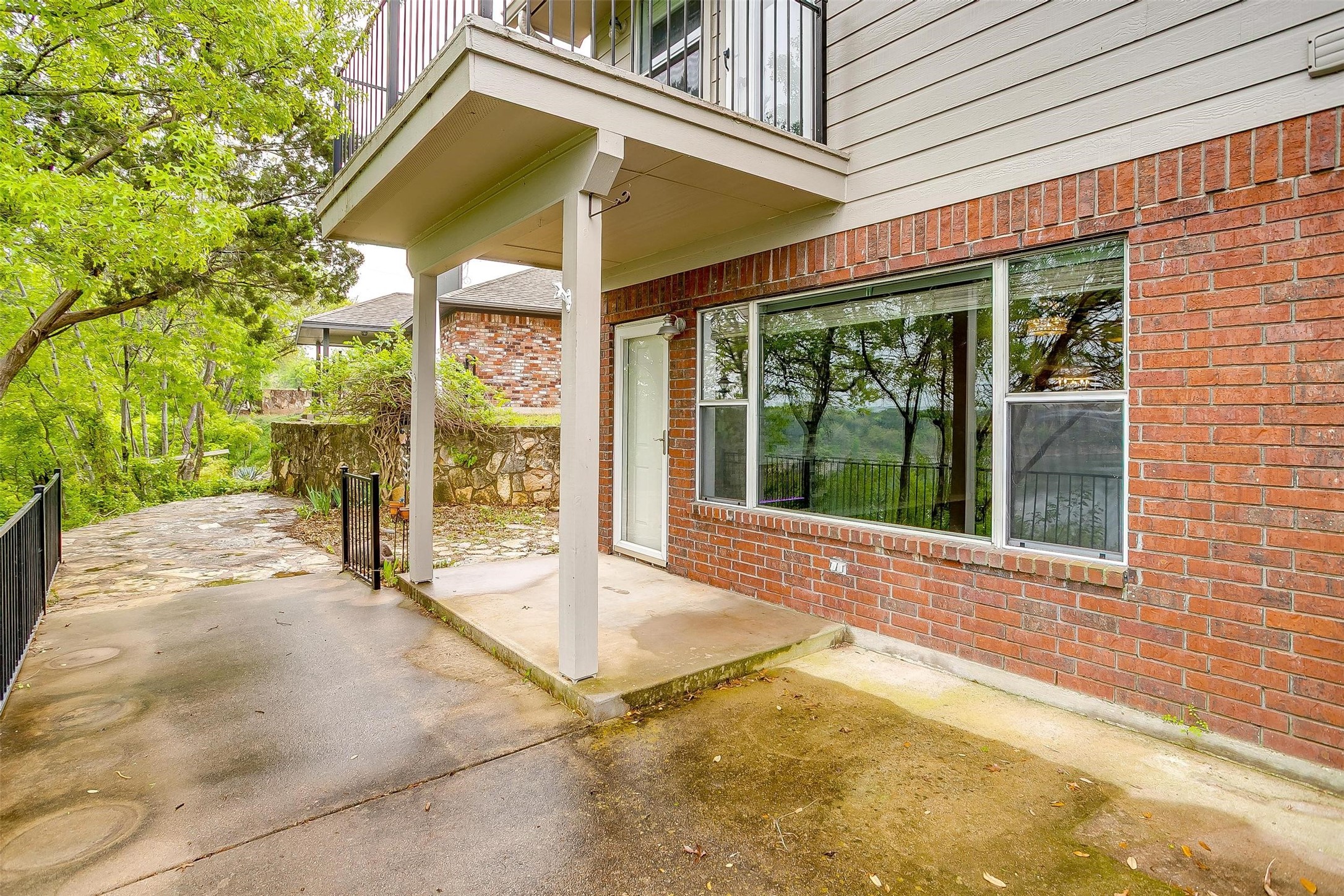 109 Paradise Cove