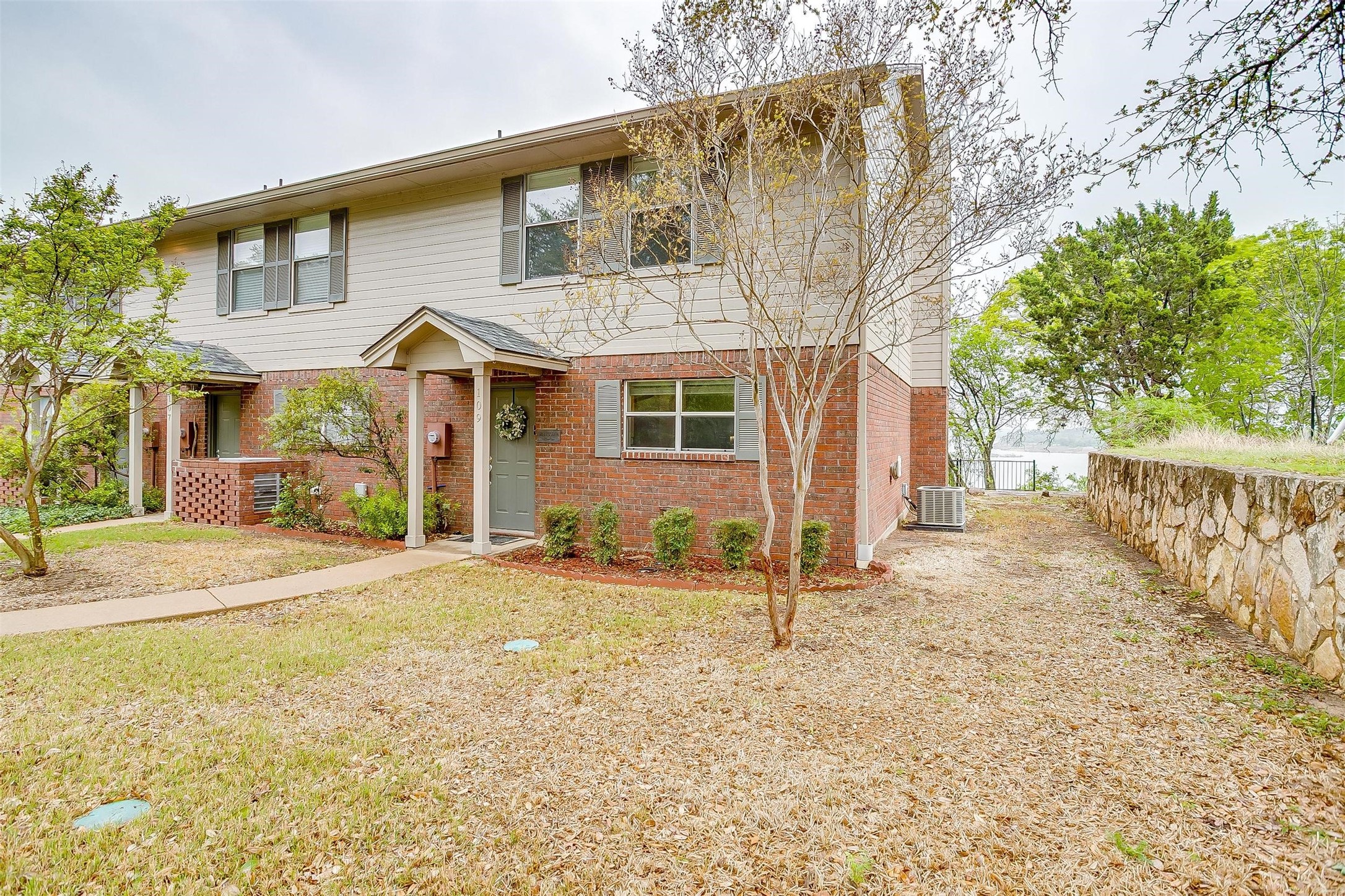 109 Paradise Cove