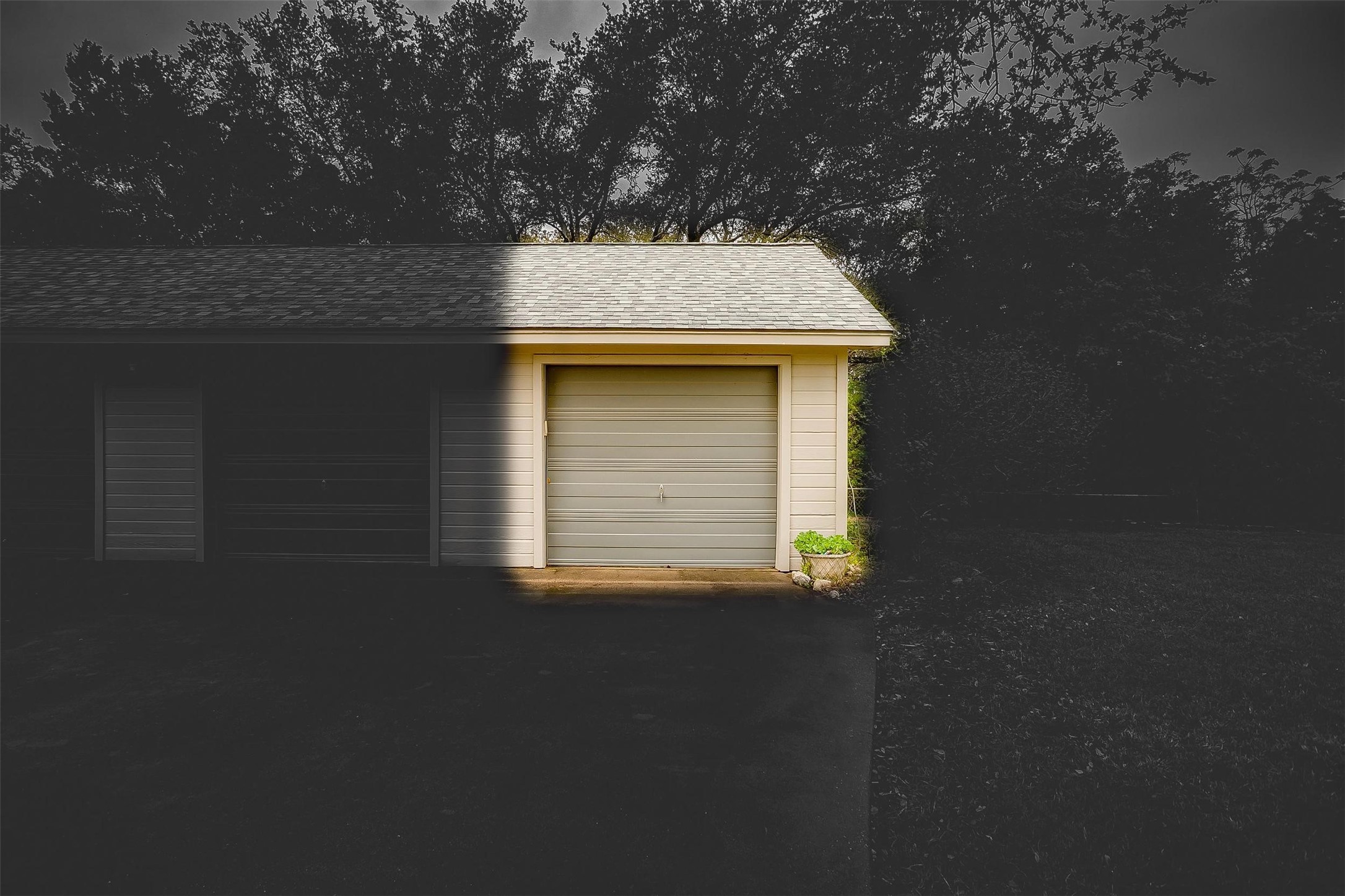 109 Paradise Cove