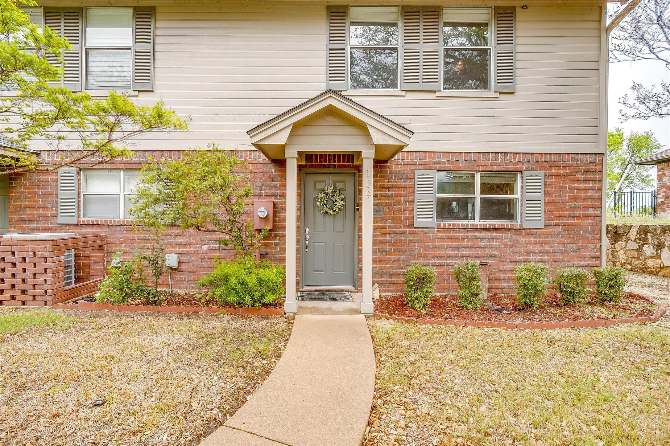 109 Paradise Cove