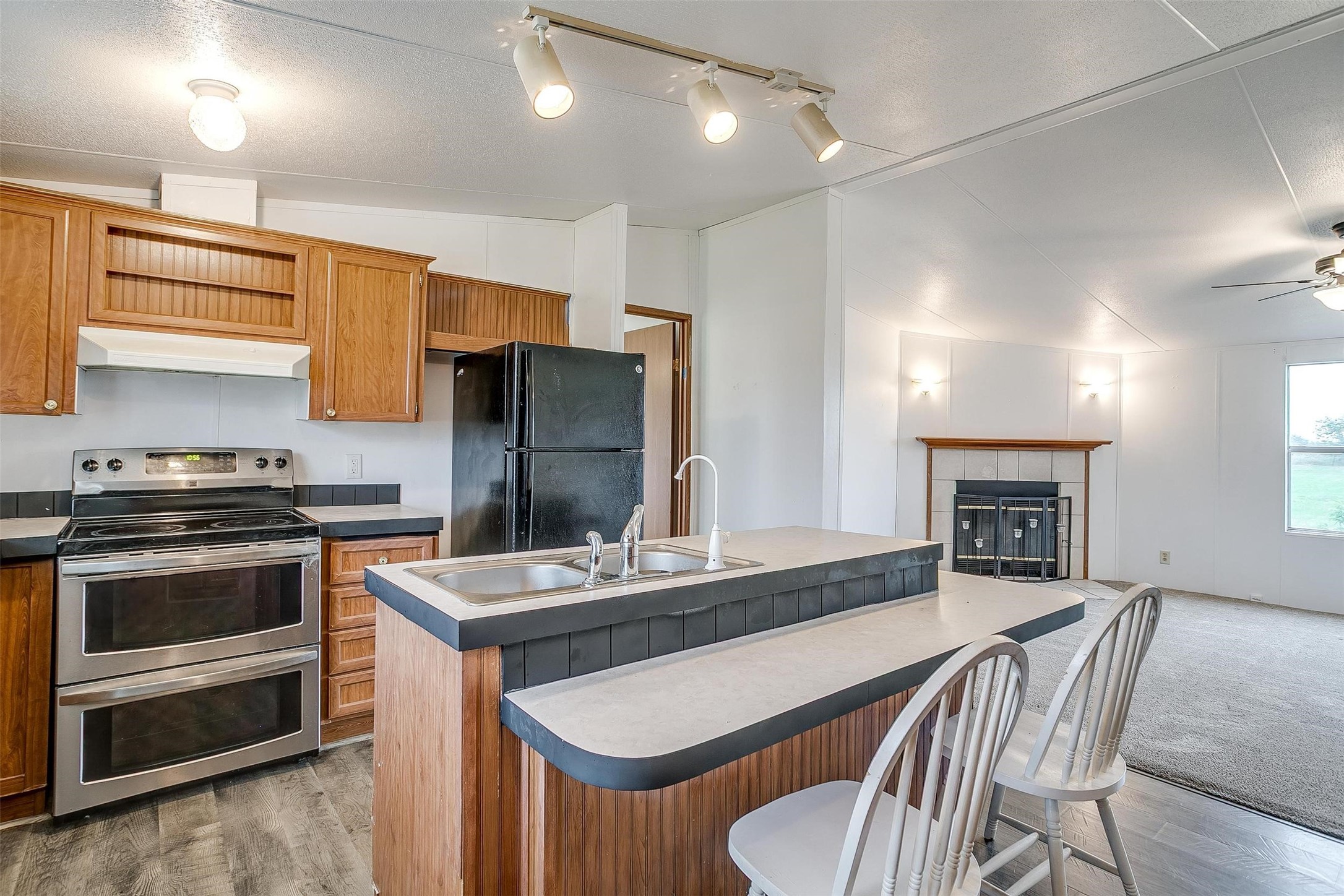 2412 Juniper Trail