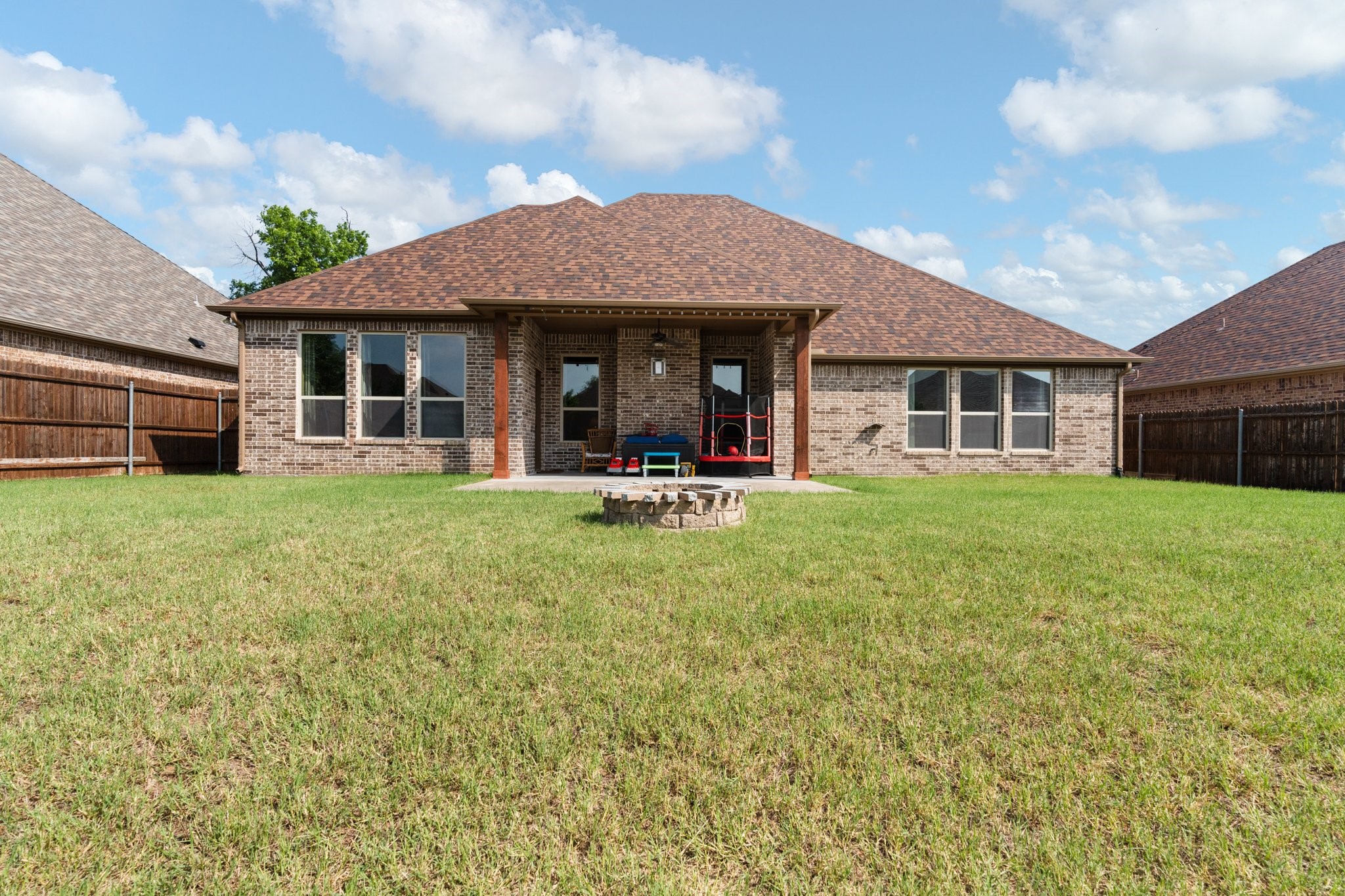 906 Joshua Court