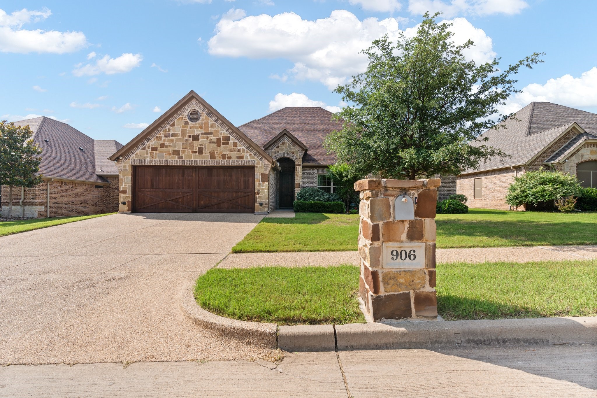 906 Joshua Court
