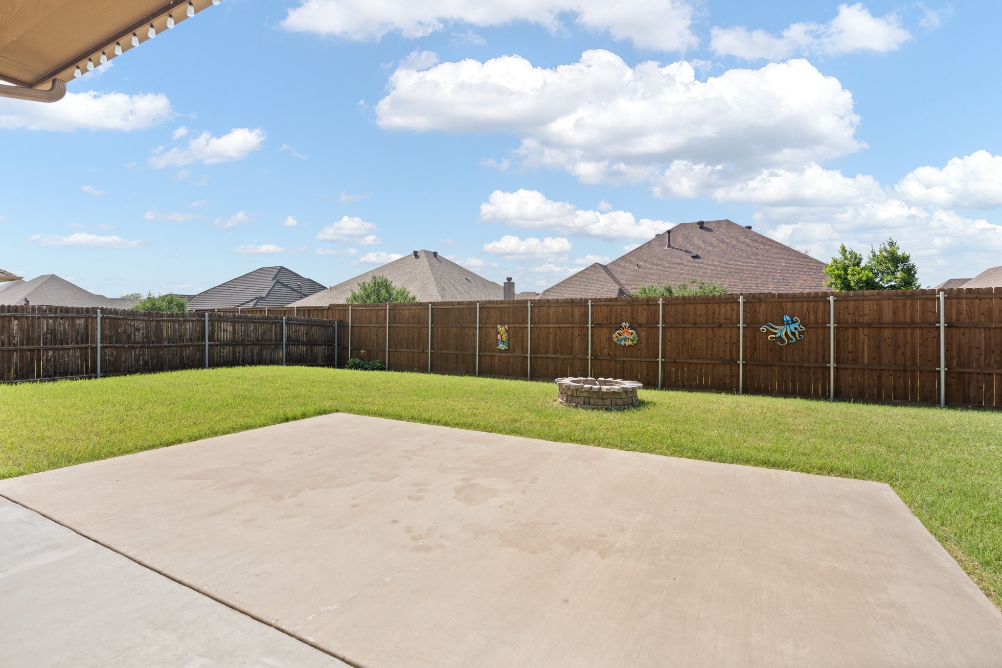 906 Joshua Court
