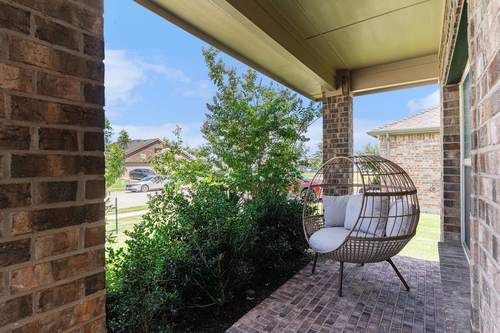 1214 Burlingame Drive