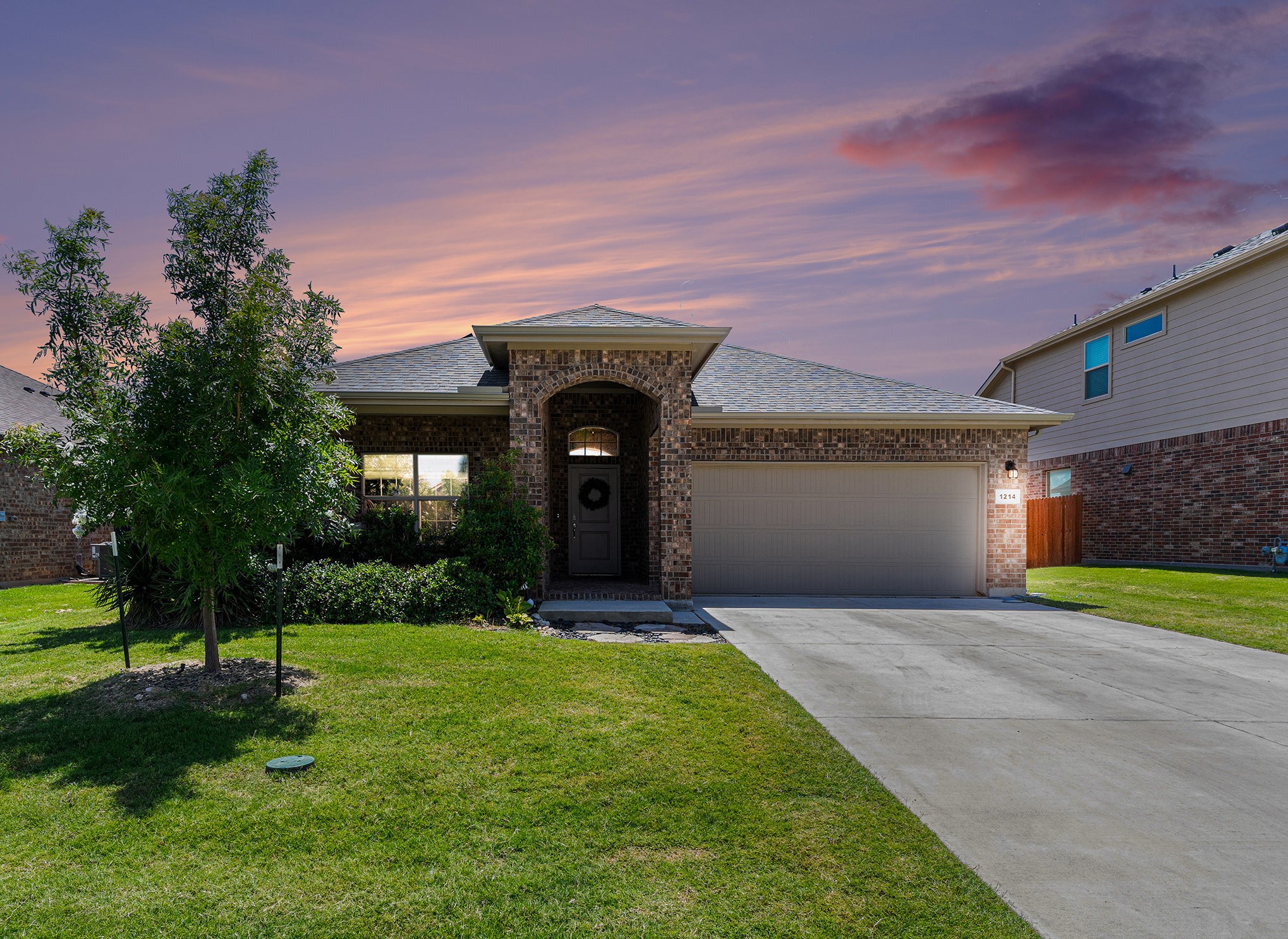 1214 Burlingame Drive