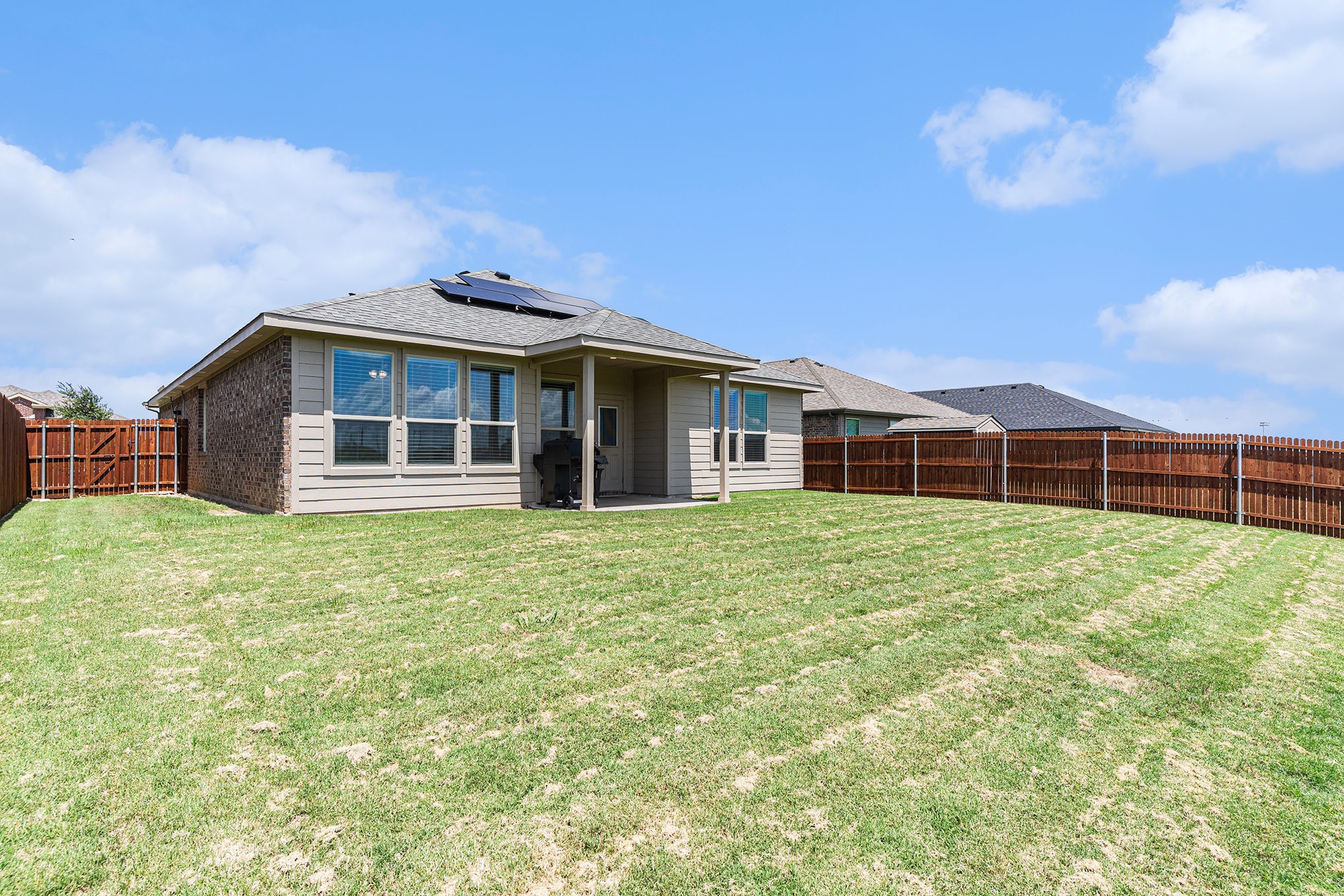 1214 Burlingame Drive