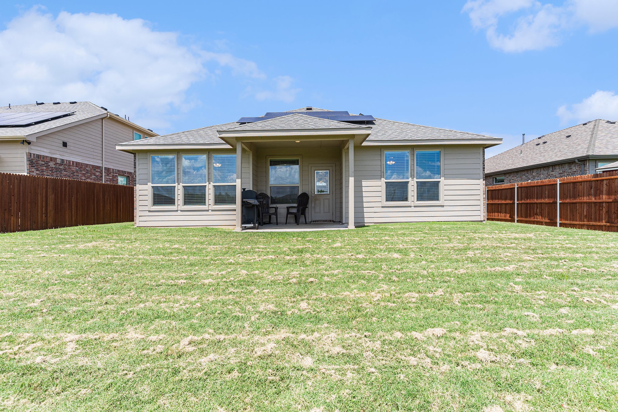 1214 Burlingame Drive