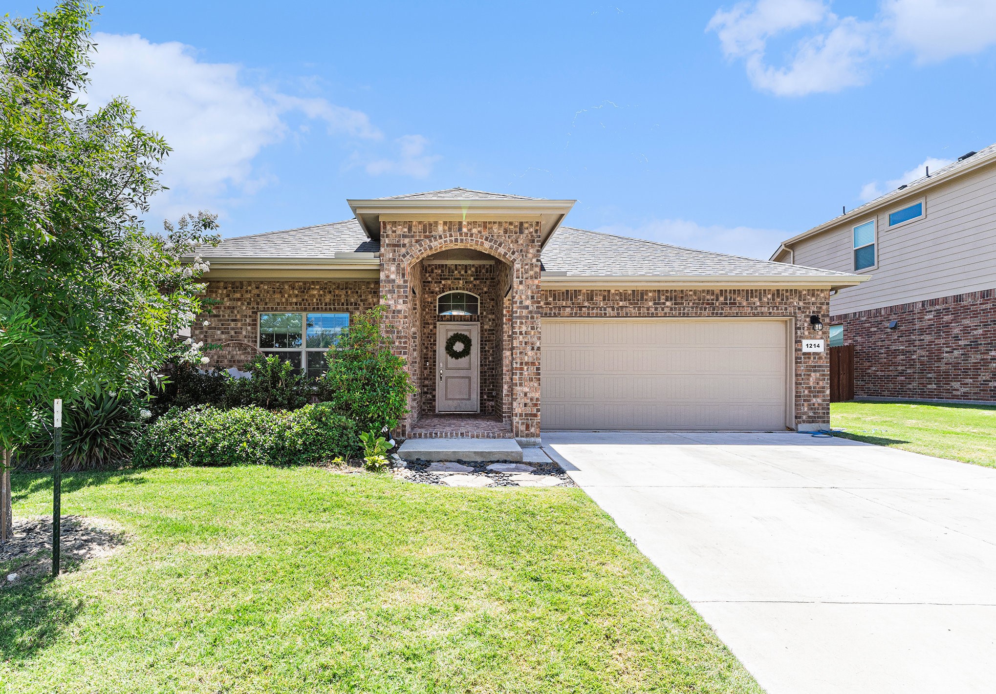 1214 Burlingame Drive