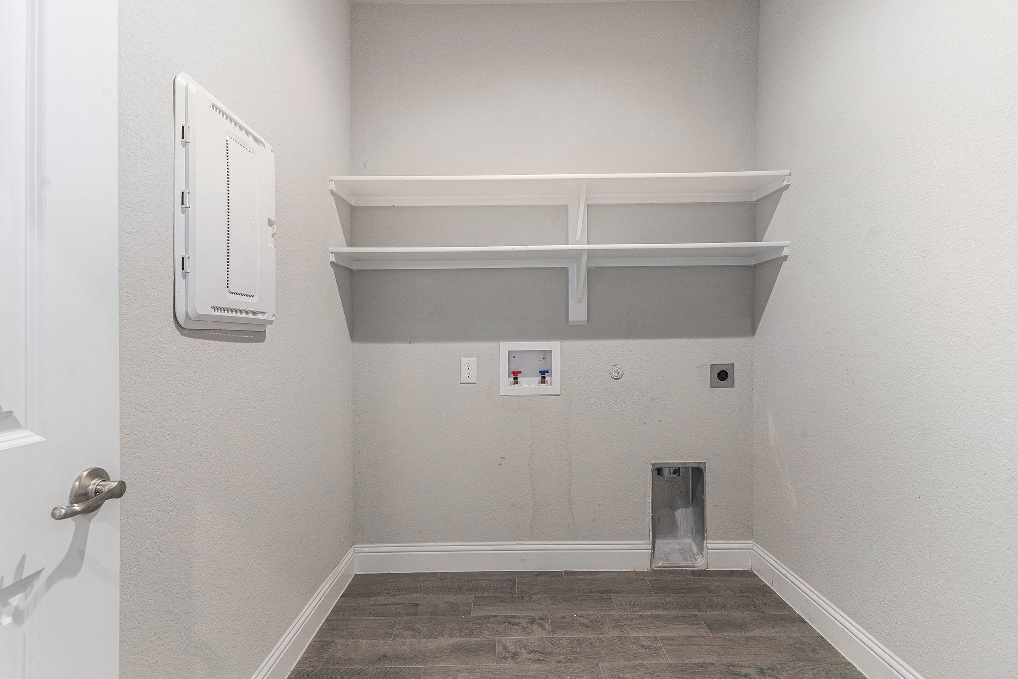 1214 Burlingame Drive