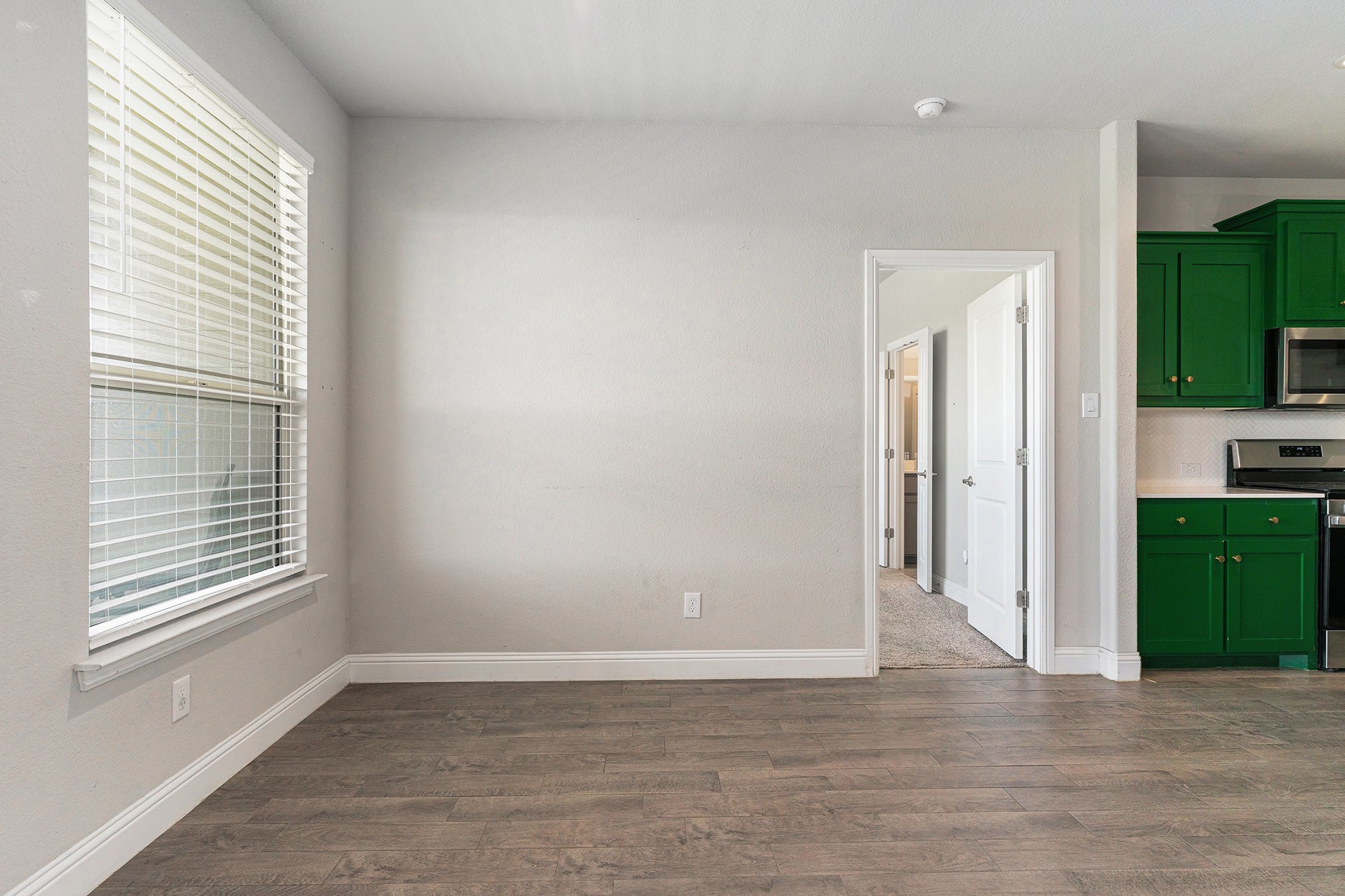 1214 Burlingame Drive