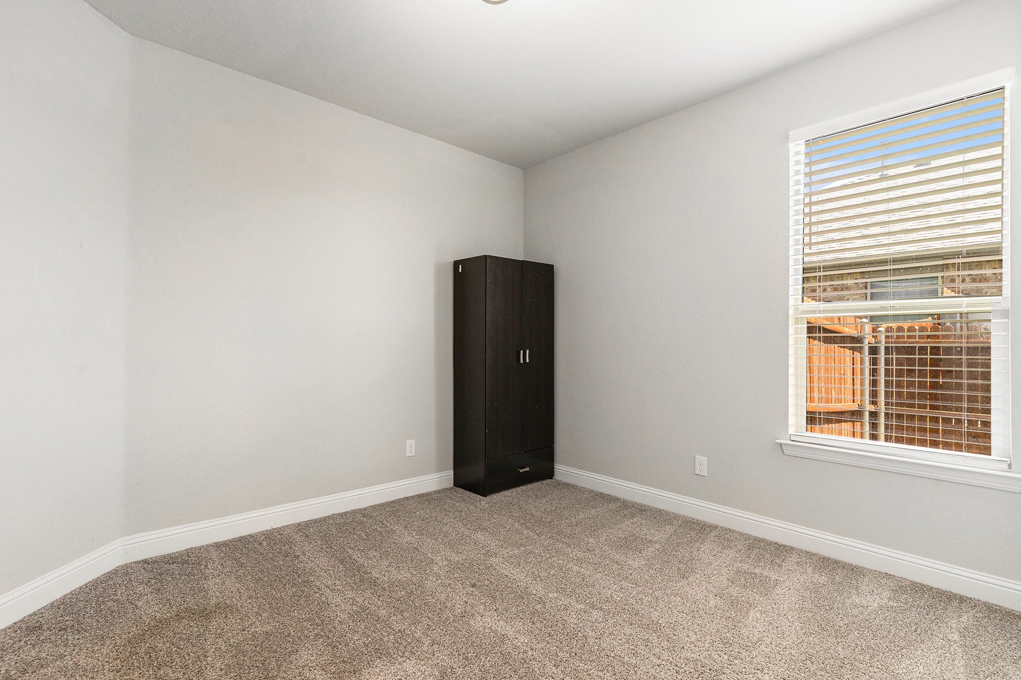 1214 Burlingame Drive