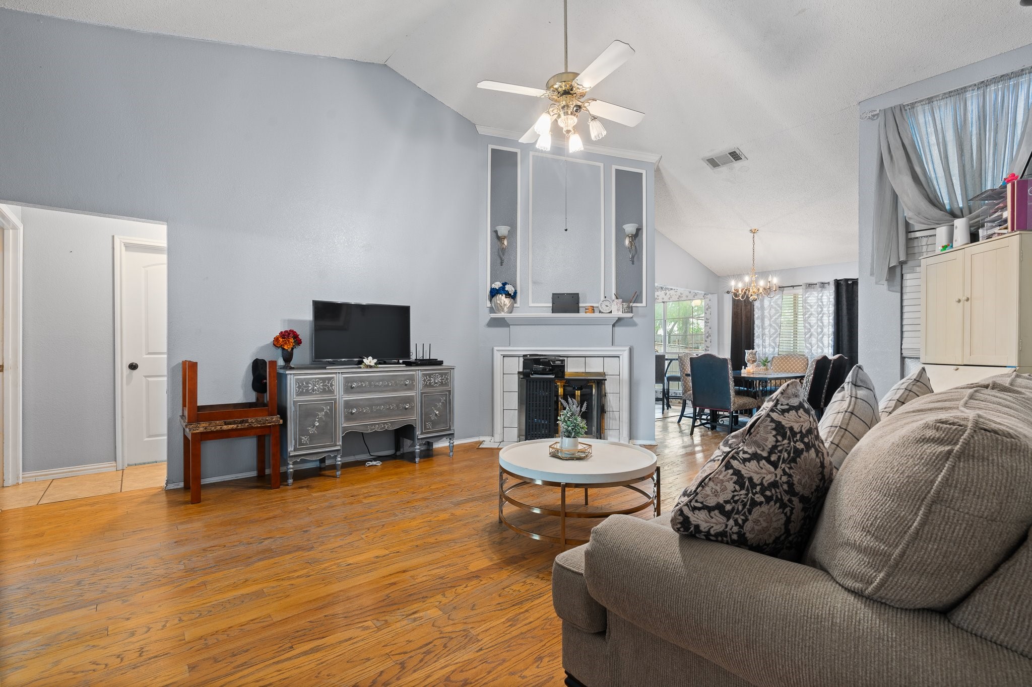 2521 Coldstream Drive
