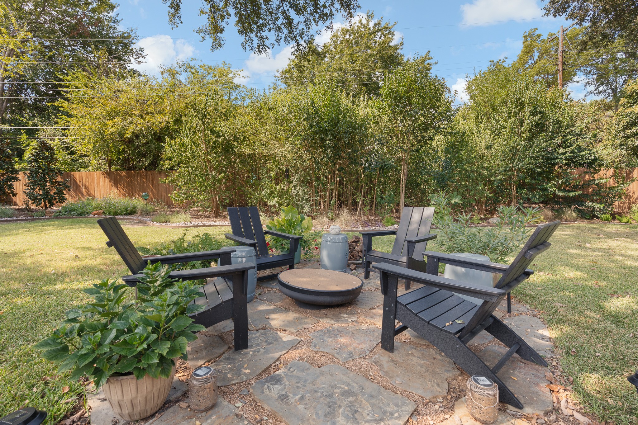 1512 Ridgmar Boulevard