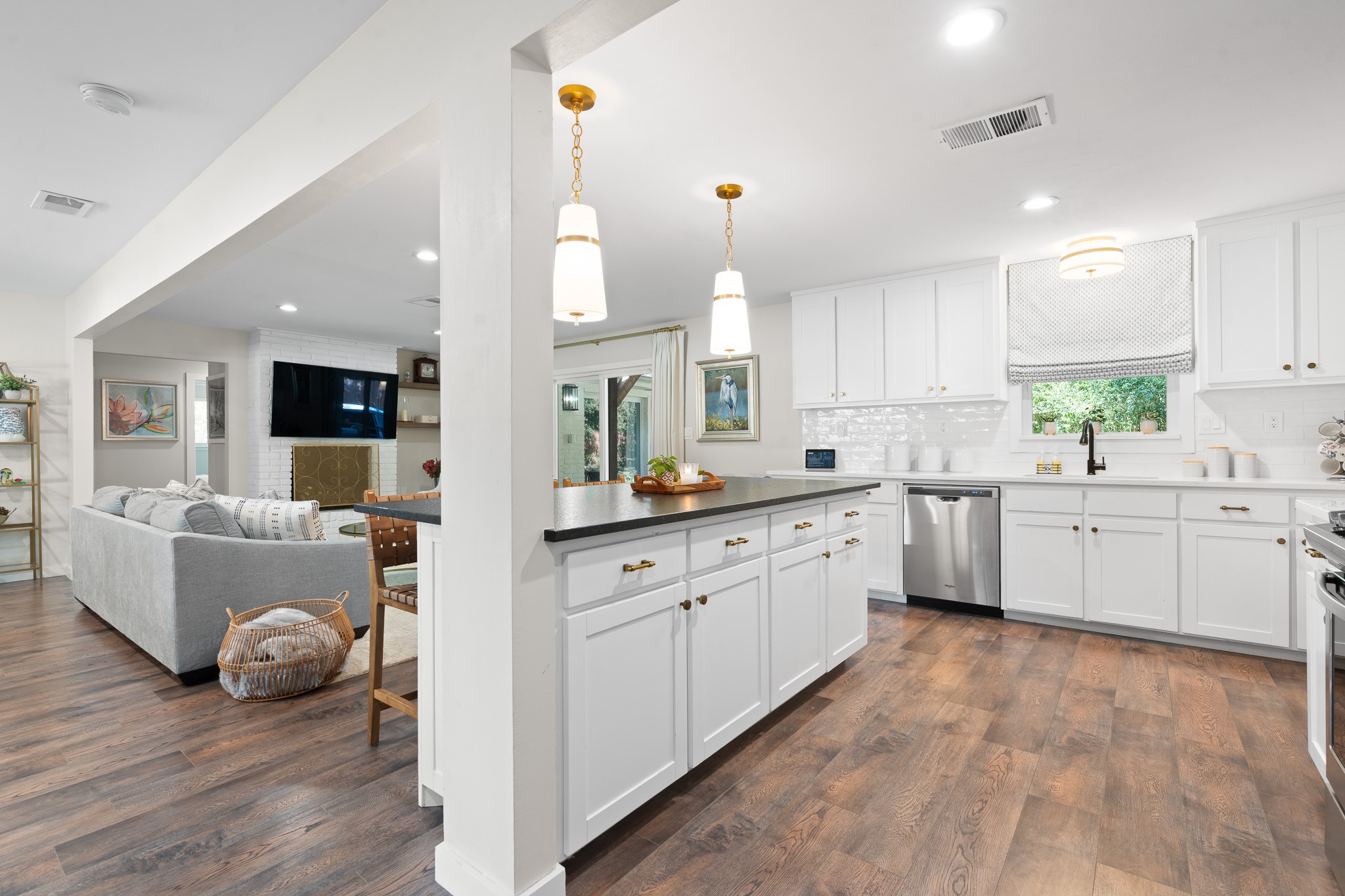 1512 Ridgmar Boulevard