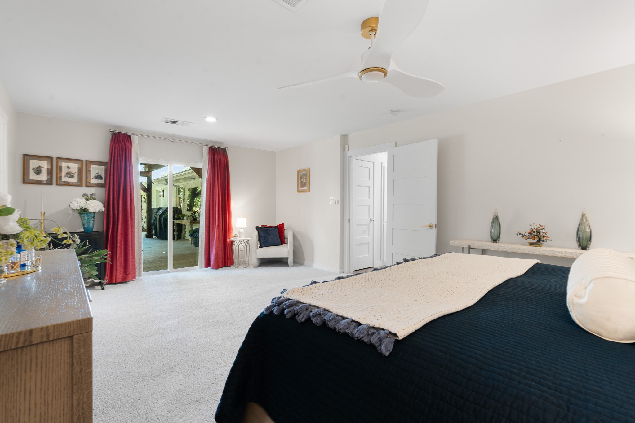 1512 Ridgmar Boulevard