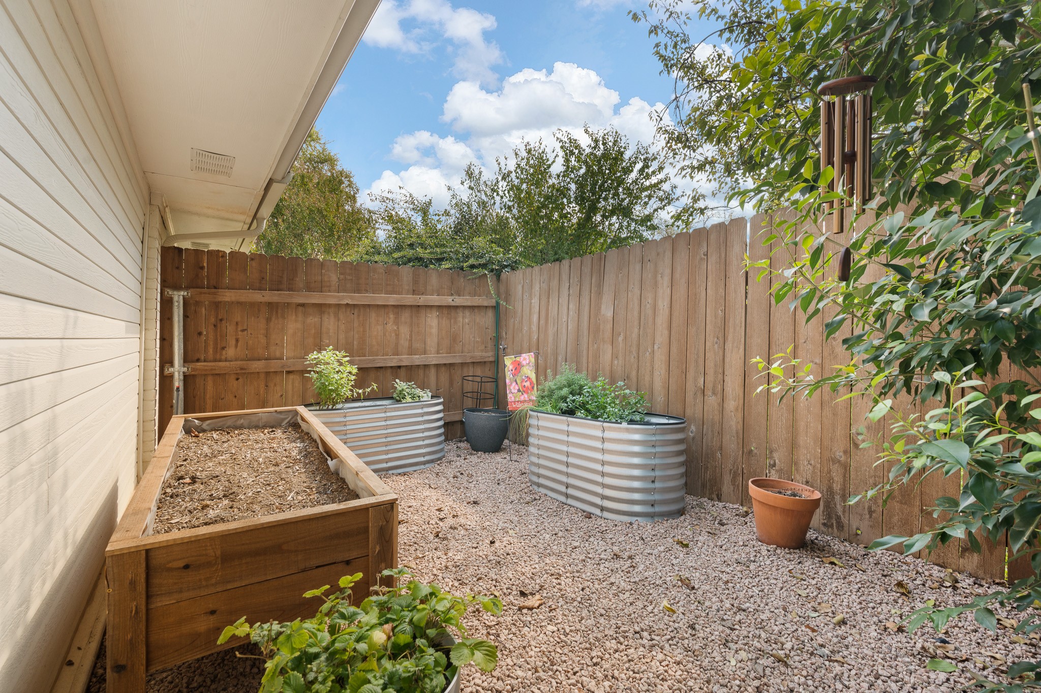 1512 Ridgmar Boulevard