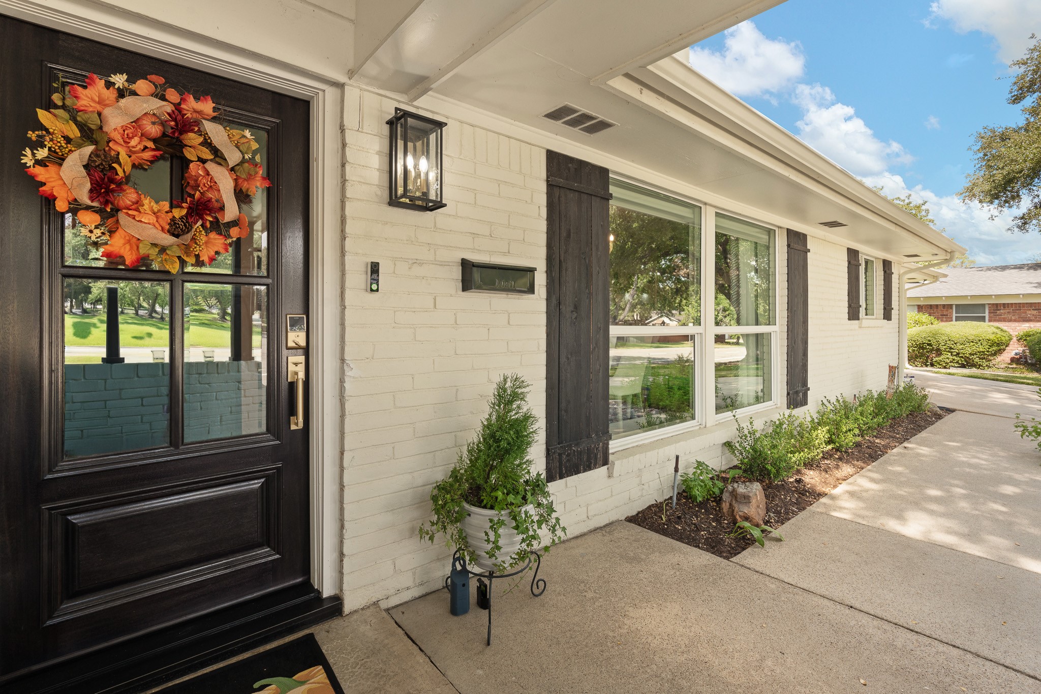 1512 Ridgmar Boulevard