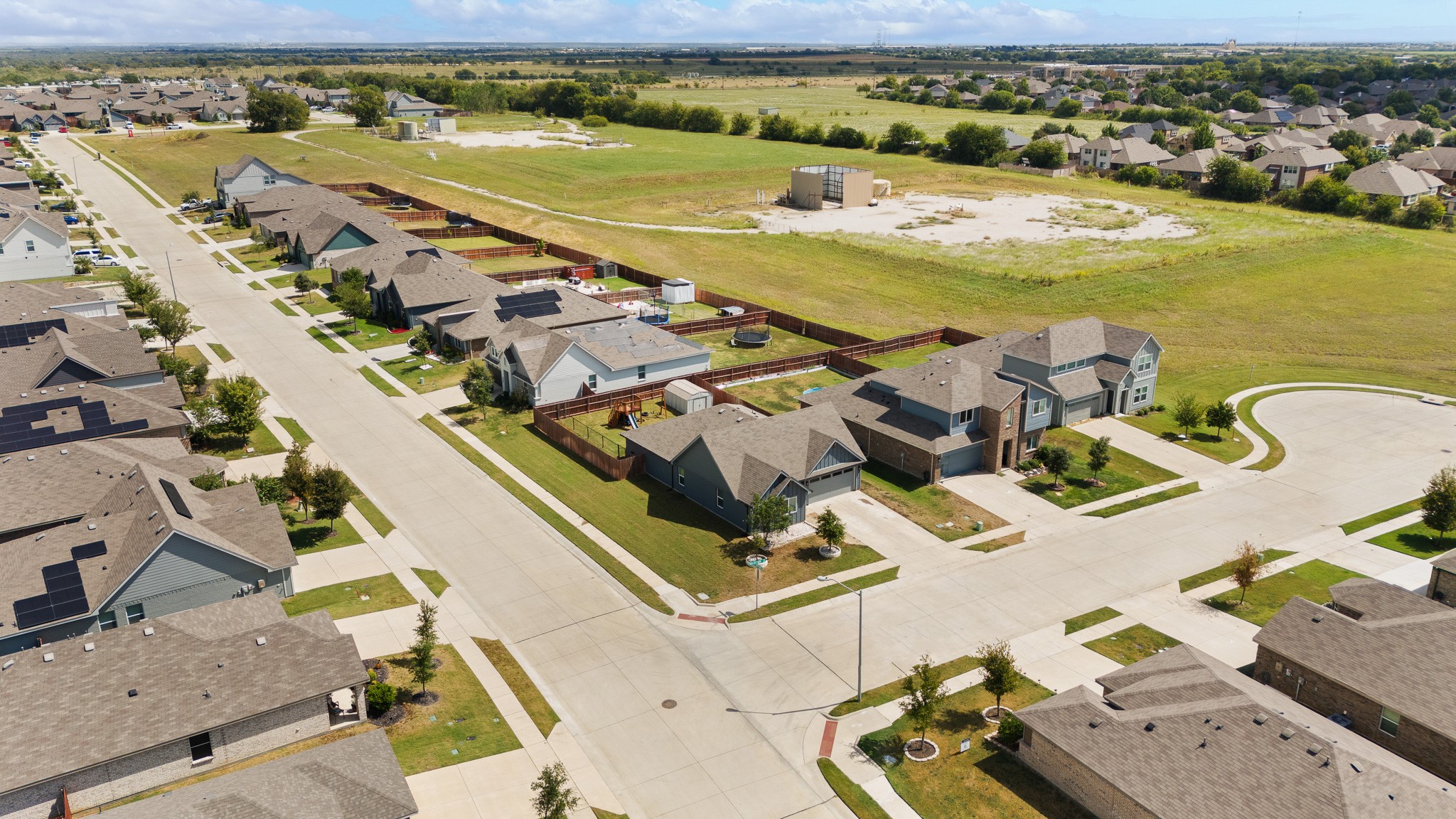 1520 Hulen Park Trail