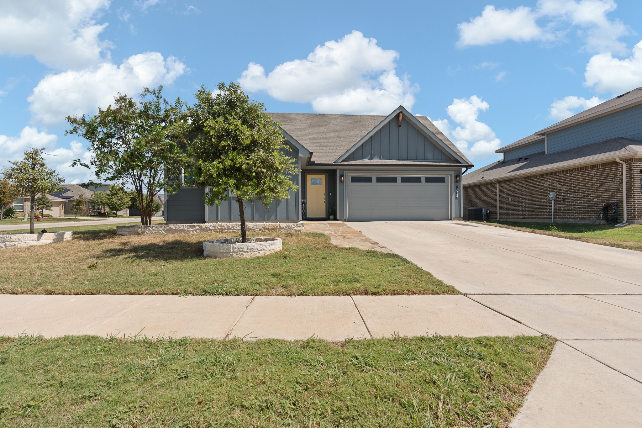 1520 Hulen Park Trail