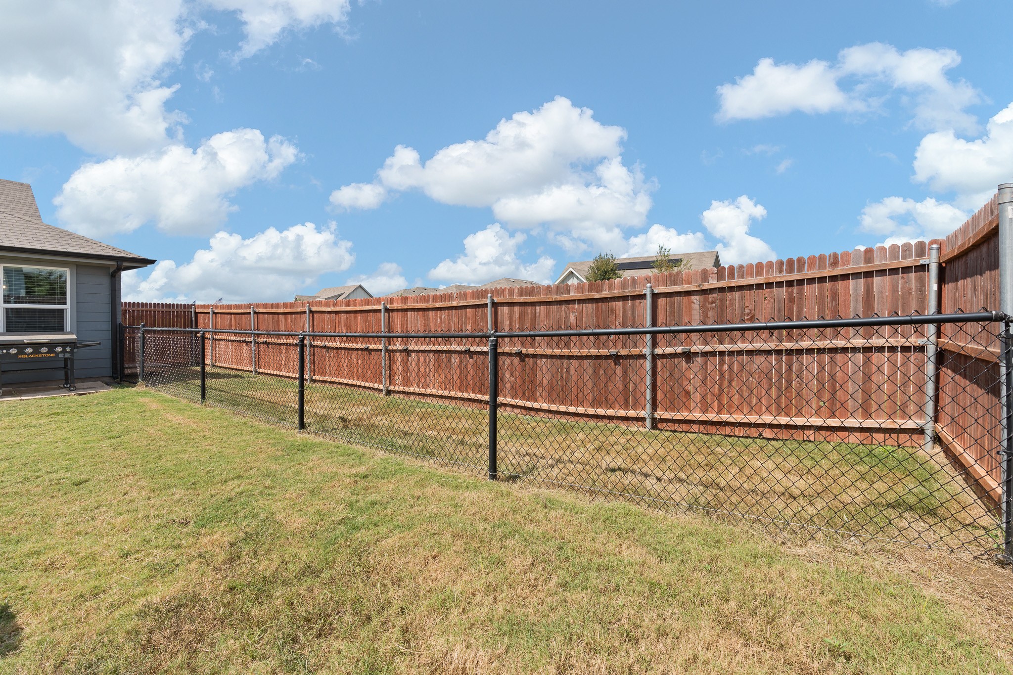 1520 Hulen Park Trail