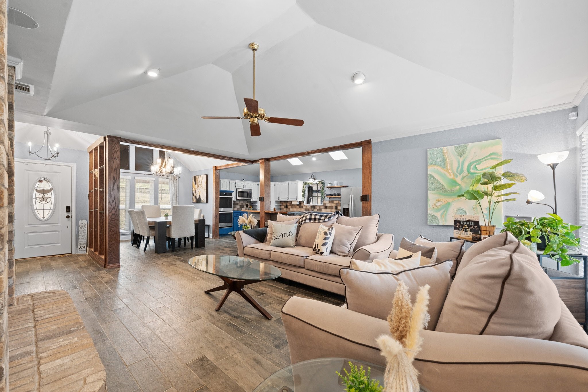 225 SW Alsbury Boulevard