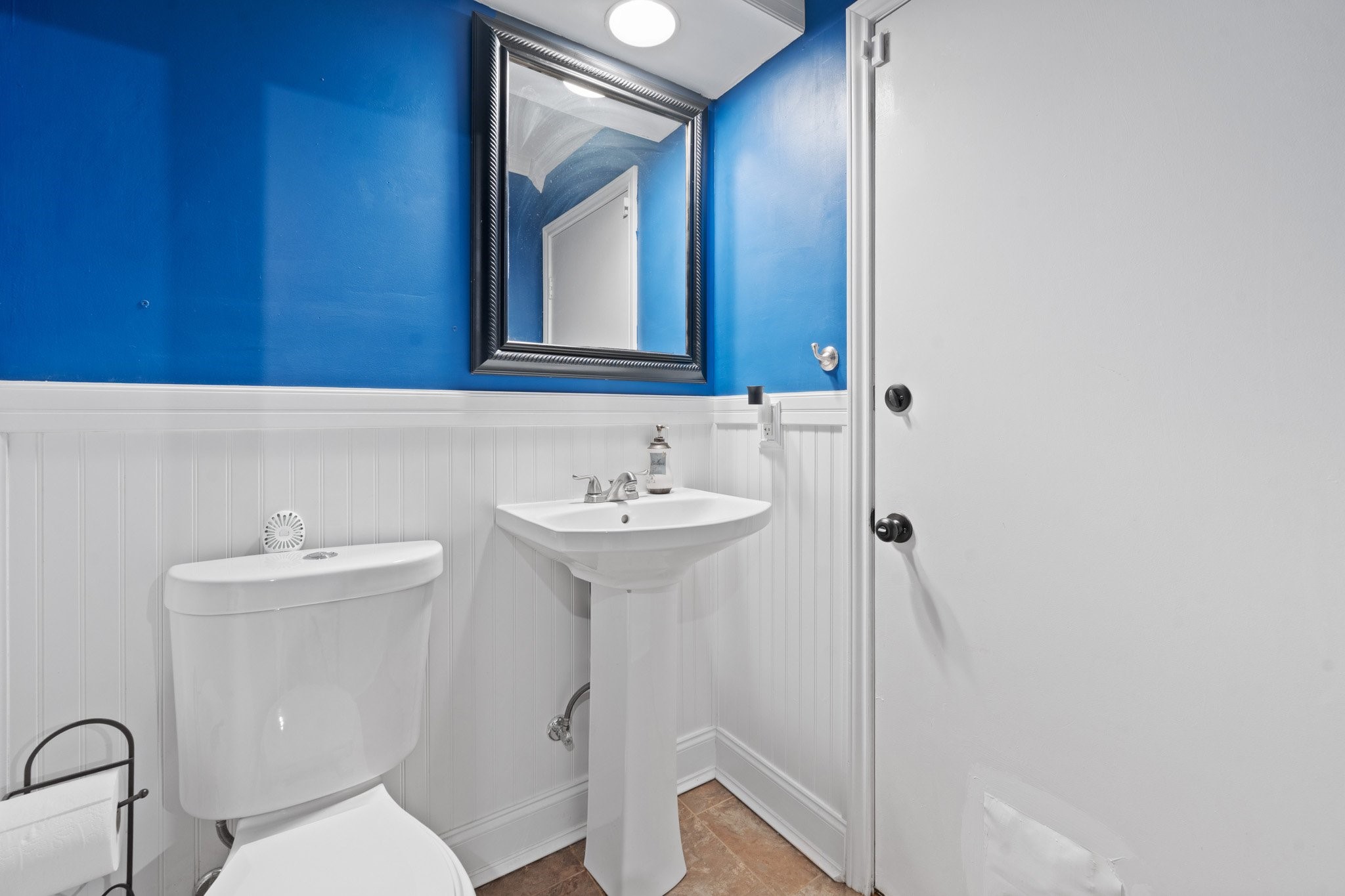 225 SW Alsbury Boulevard