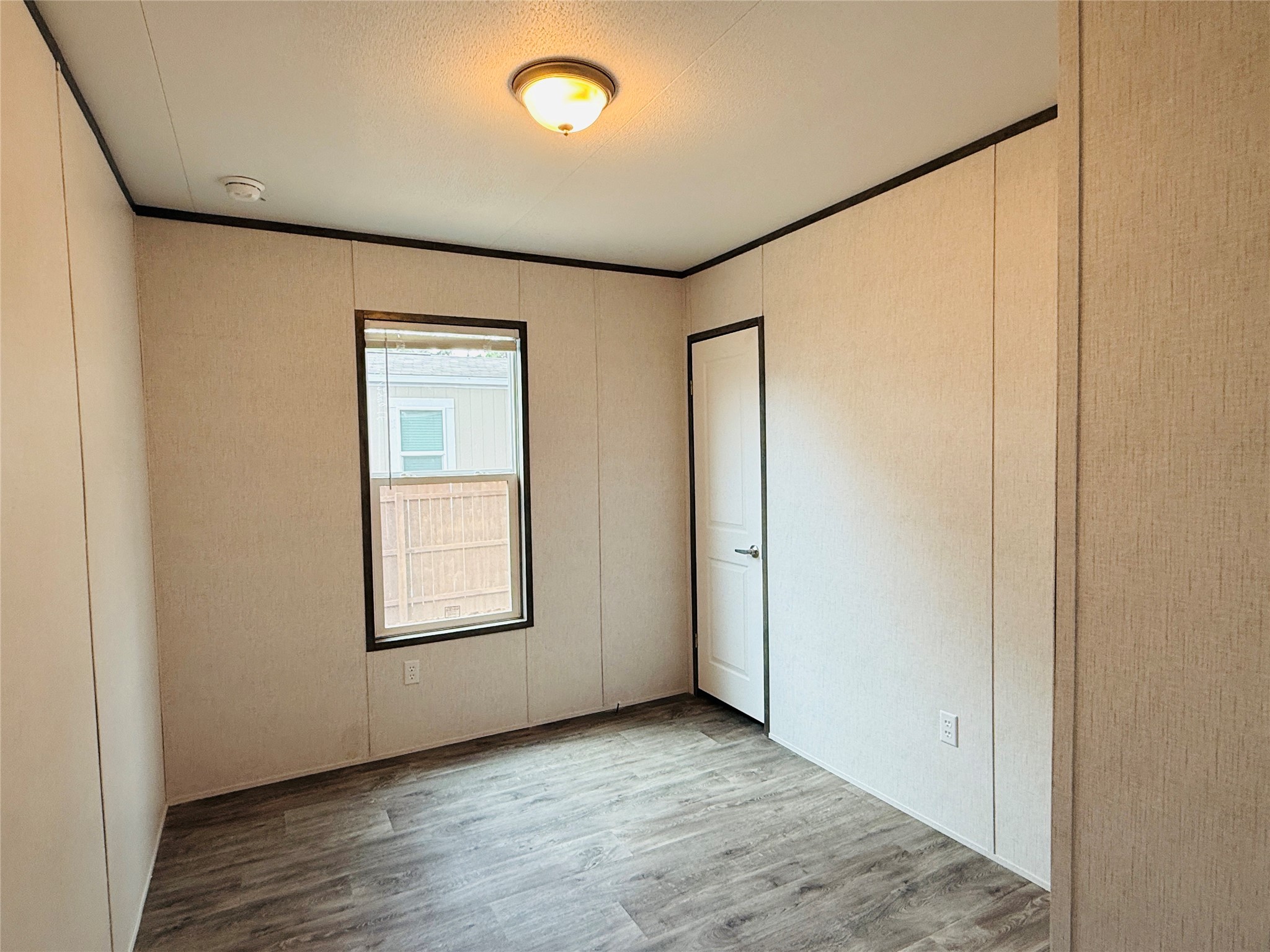 3001 Elmwood Drive