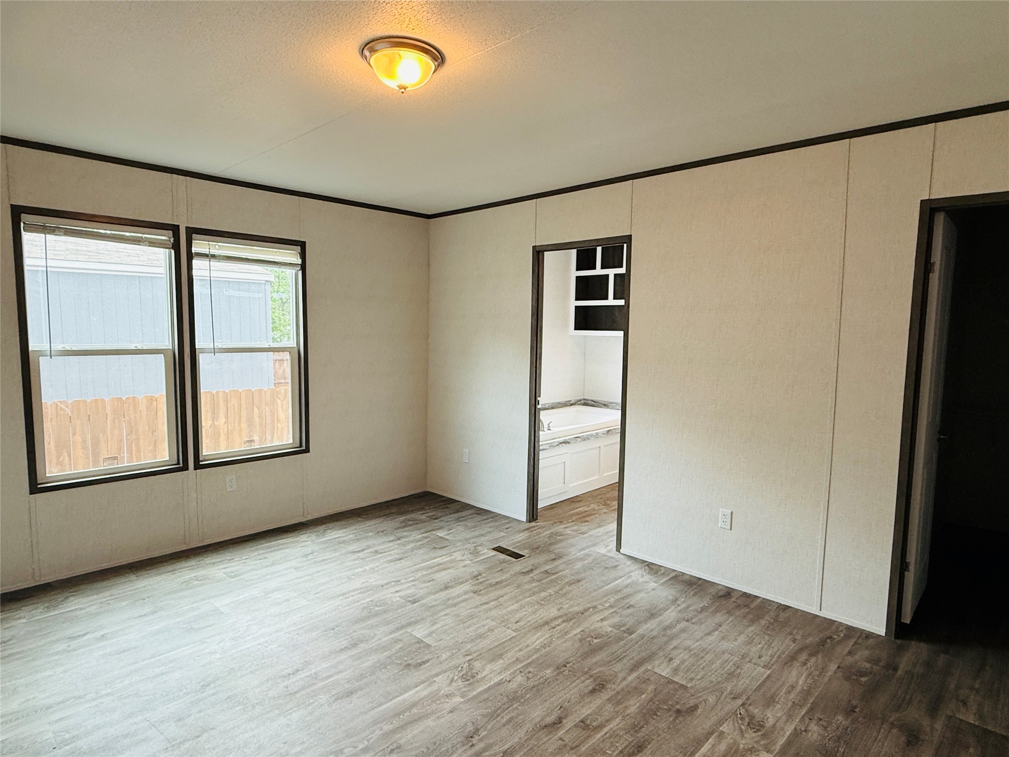 3001 Elmwood Drive