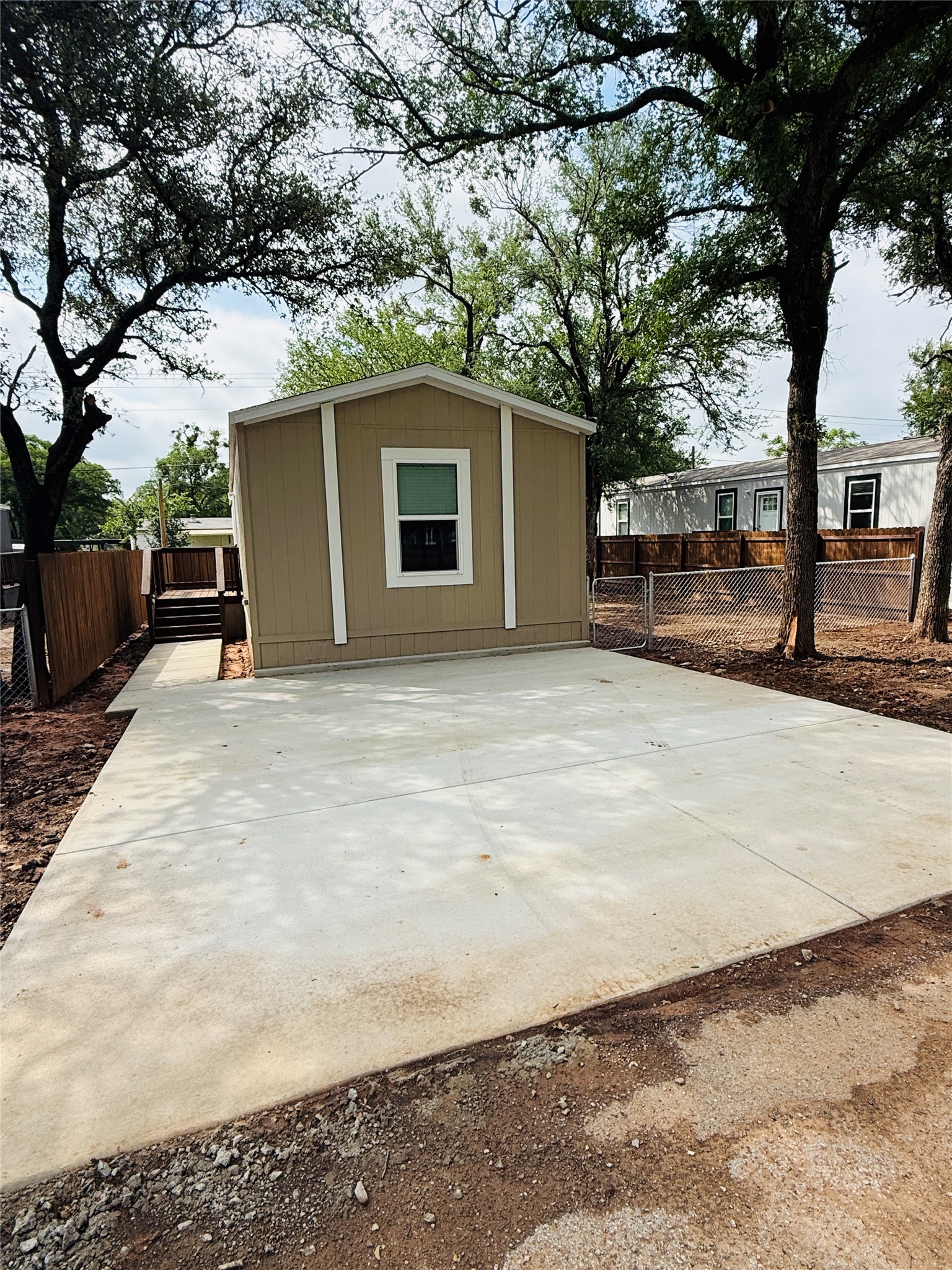 3003 Elmwood Drive