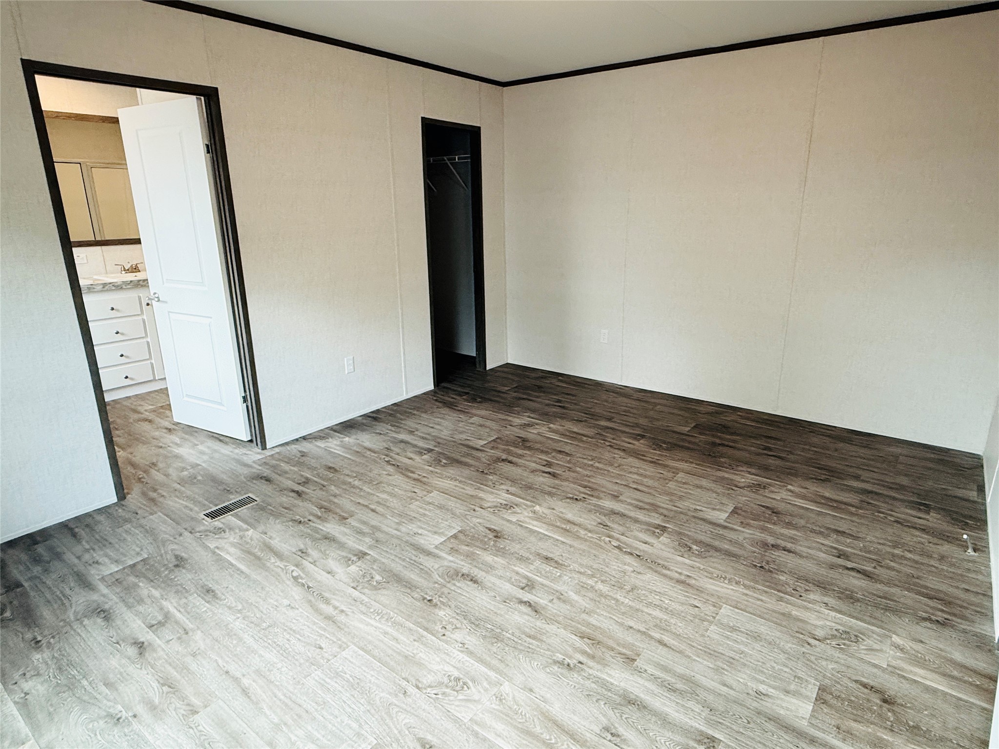 3005 Elmwood Drive
