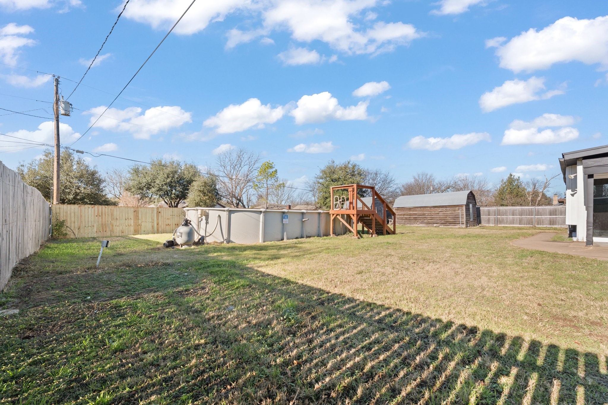 908 Stonelake Drive