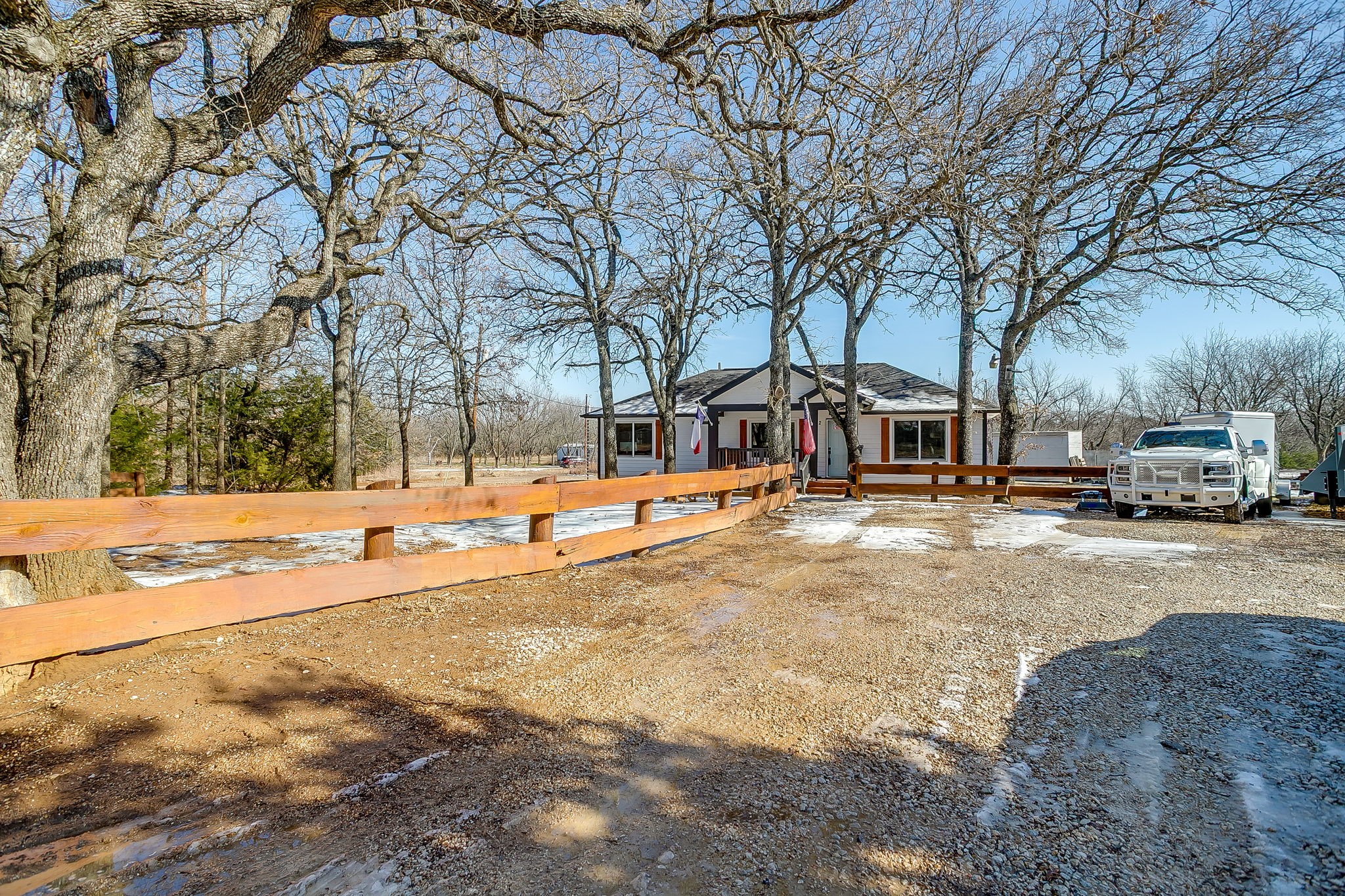 3732 County Road 1100