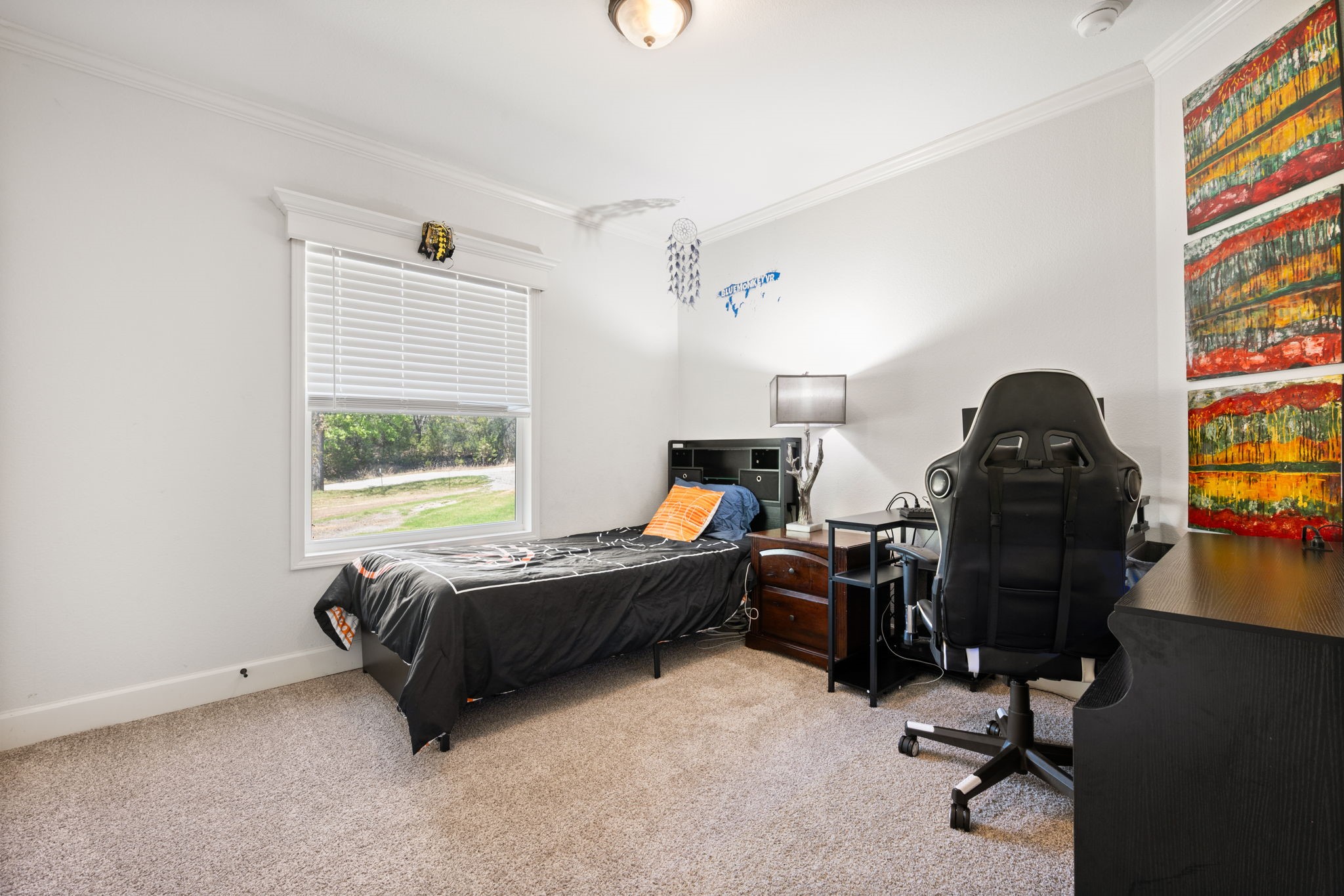 660 Deer Trail