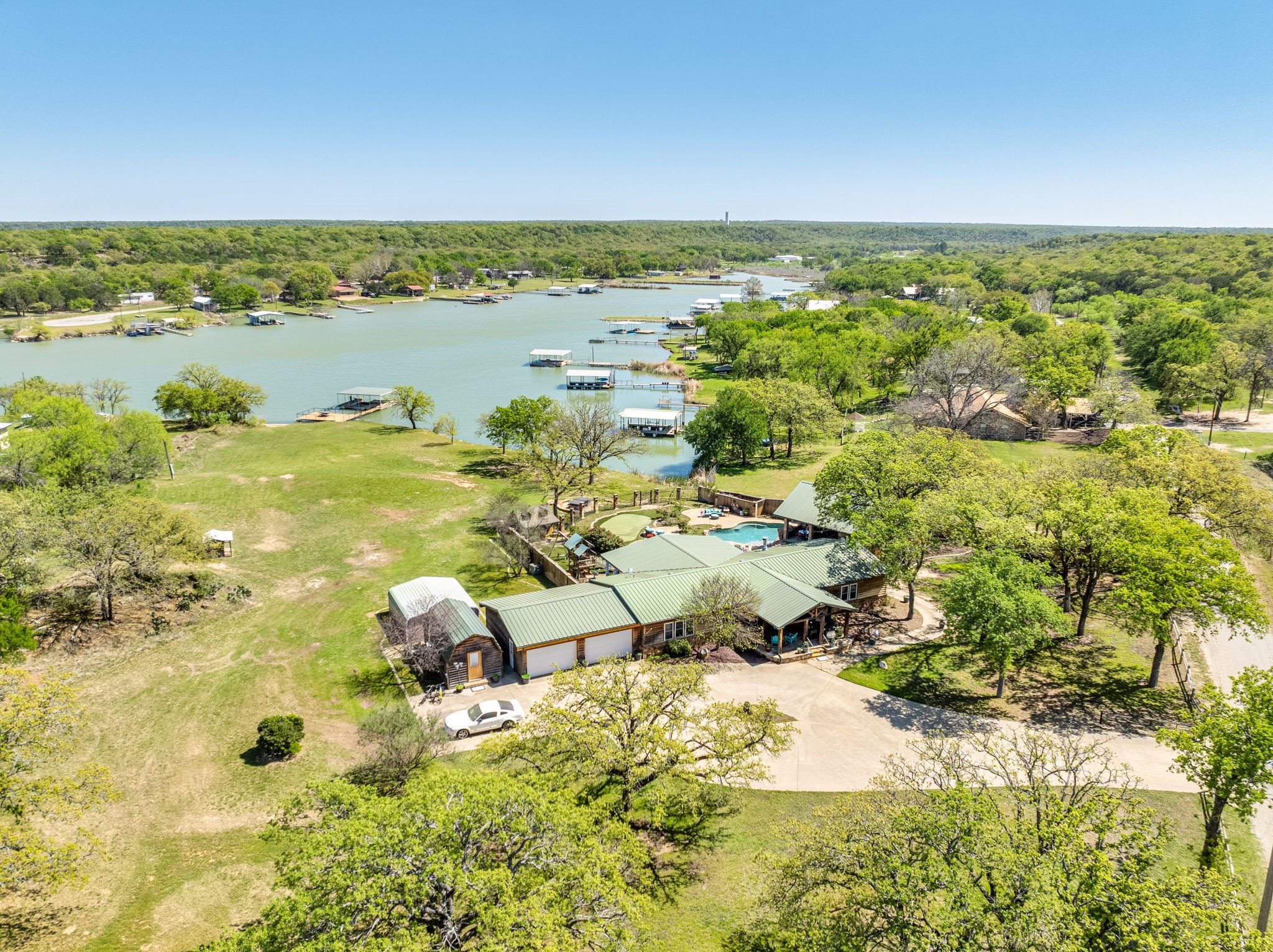 660 Deer Trail