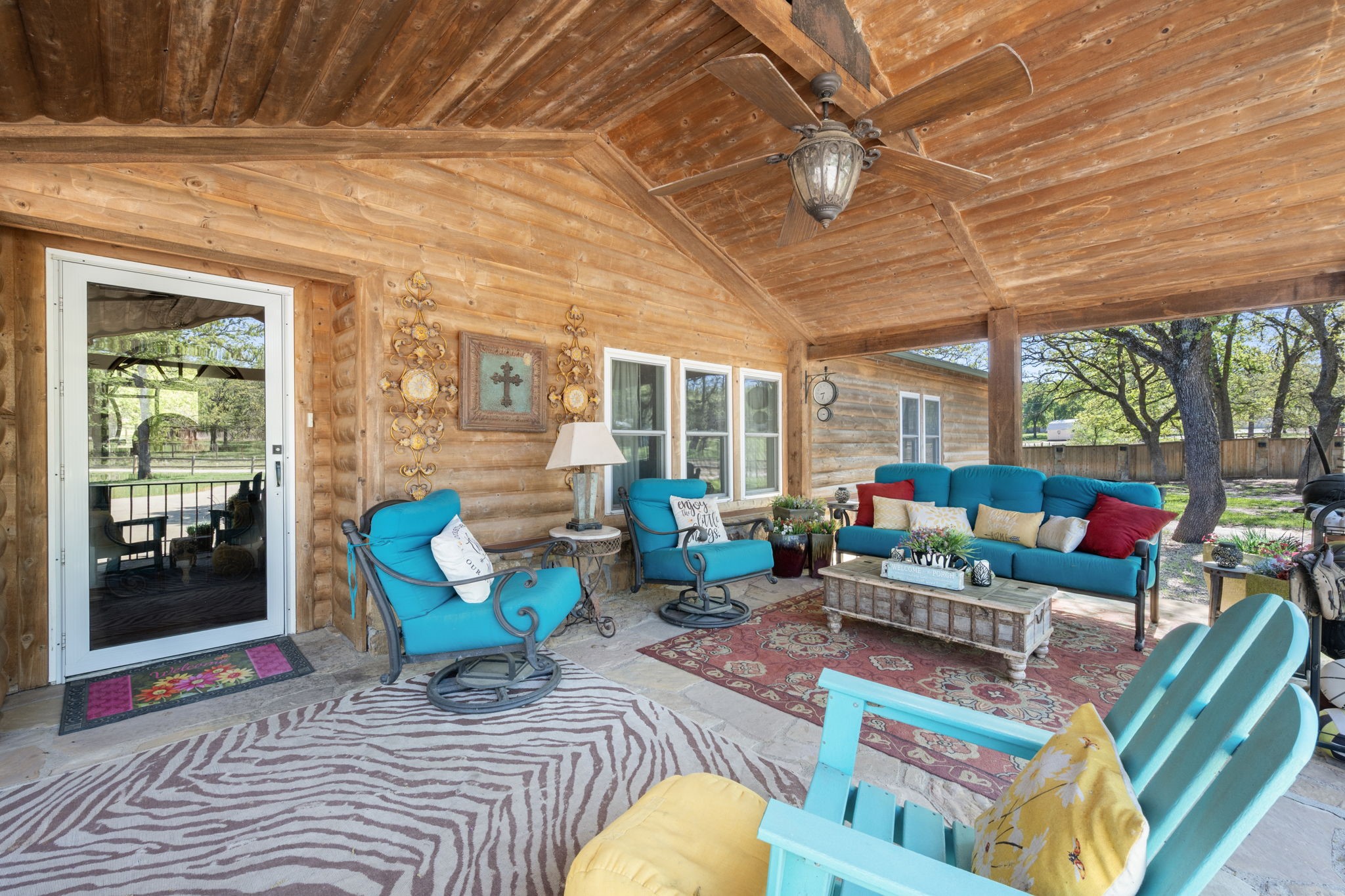 660 Deer Trail