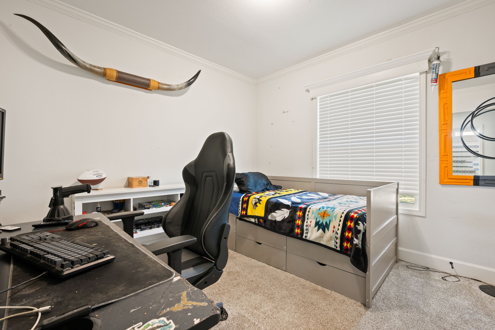 660 Deer Trail