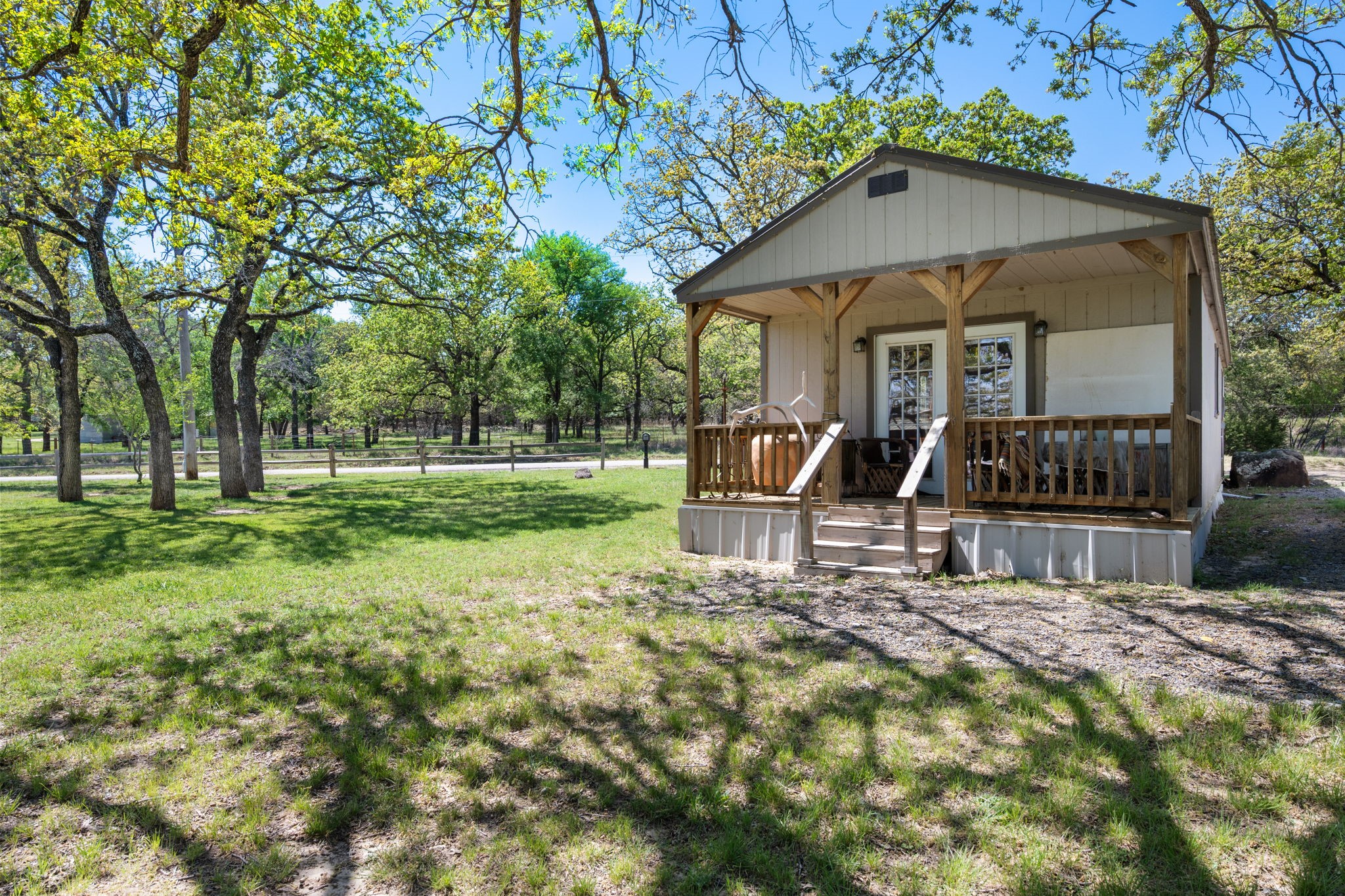 660 Deer Trail