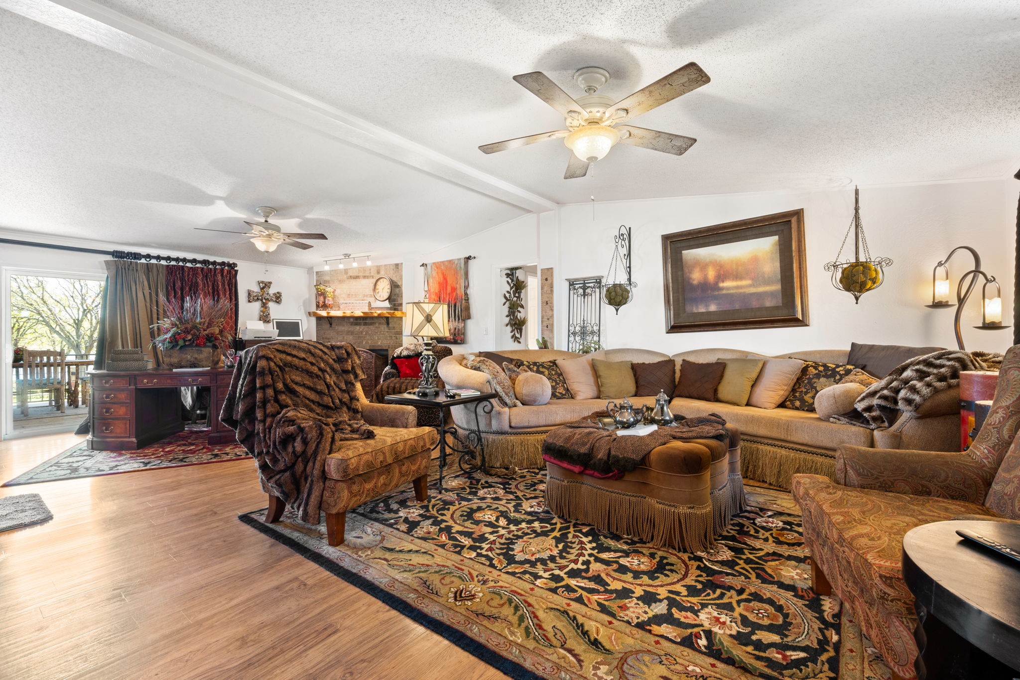 660 Deer Trail
