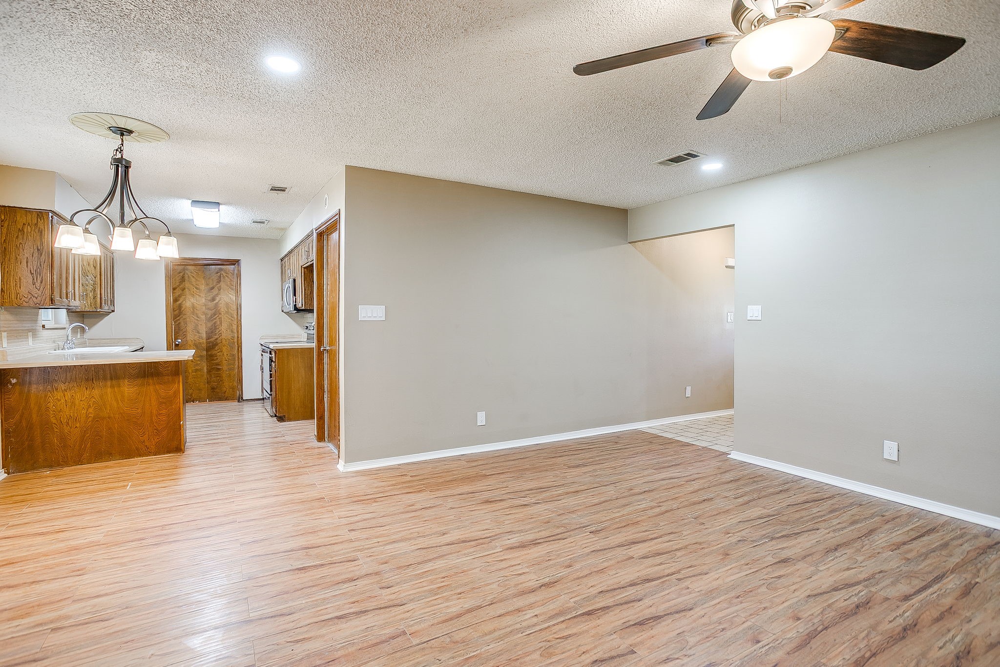 620 Donna Court