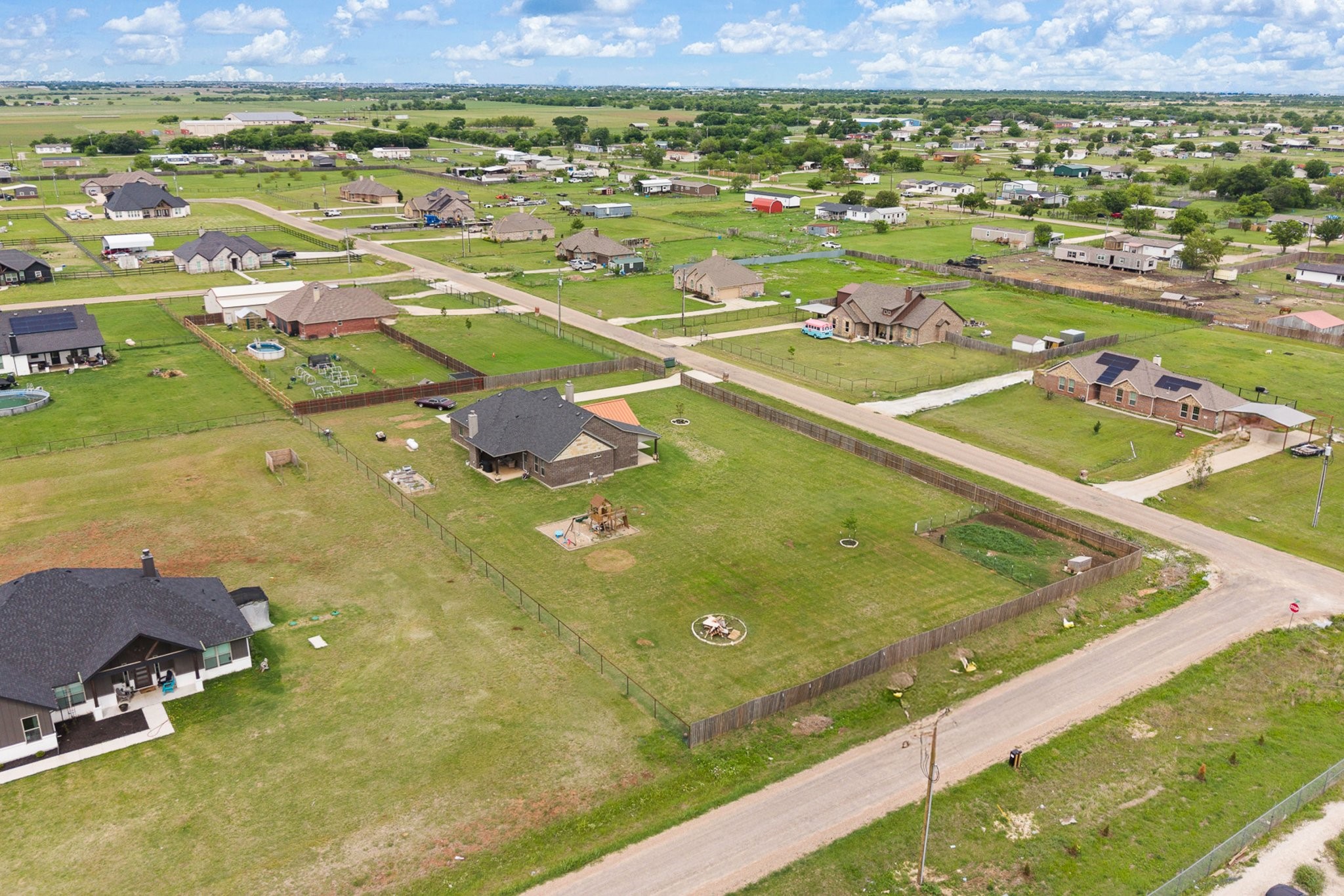 3401 Chinaberry Lane