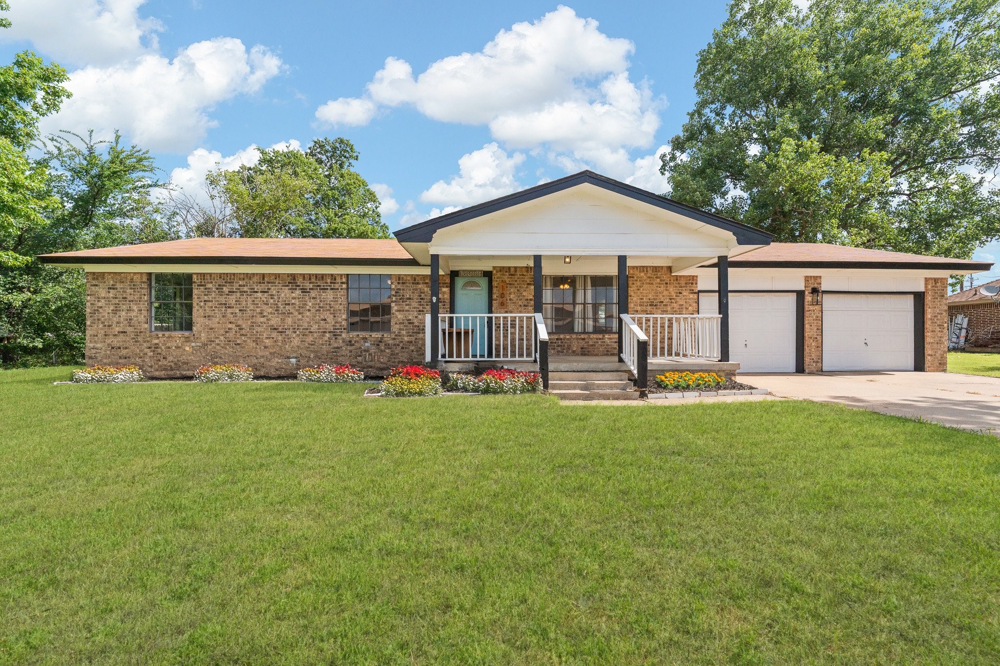 106 Cottonwood Street