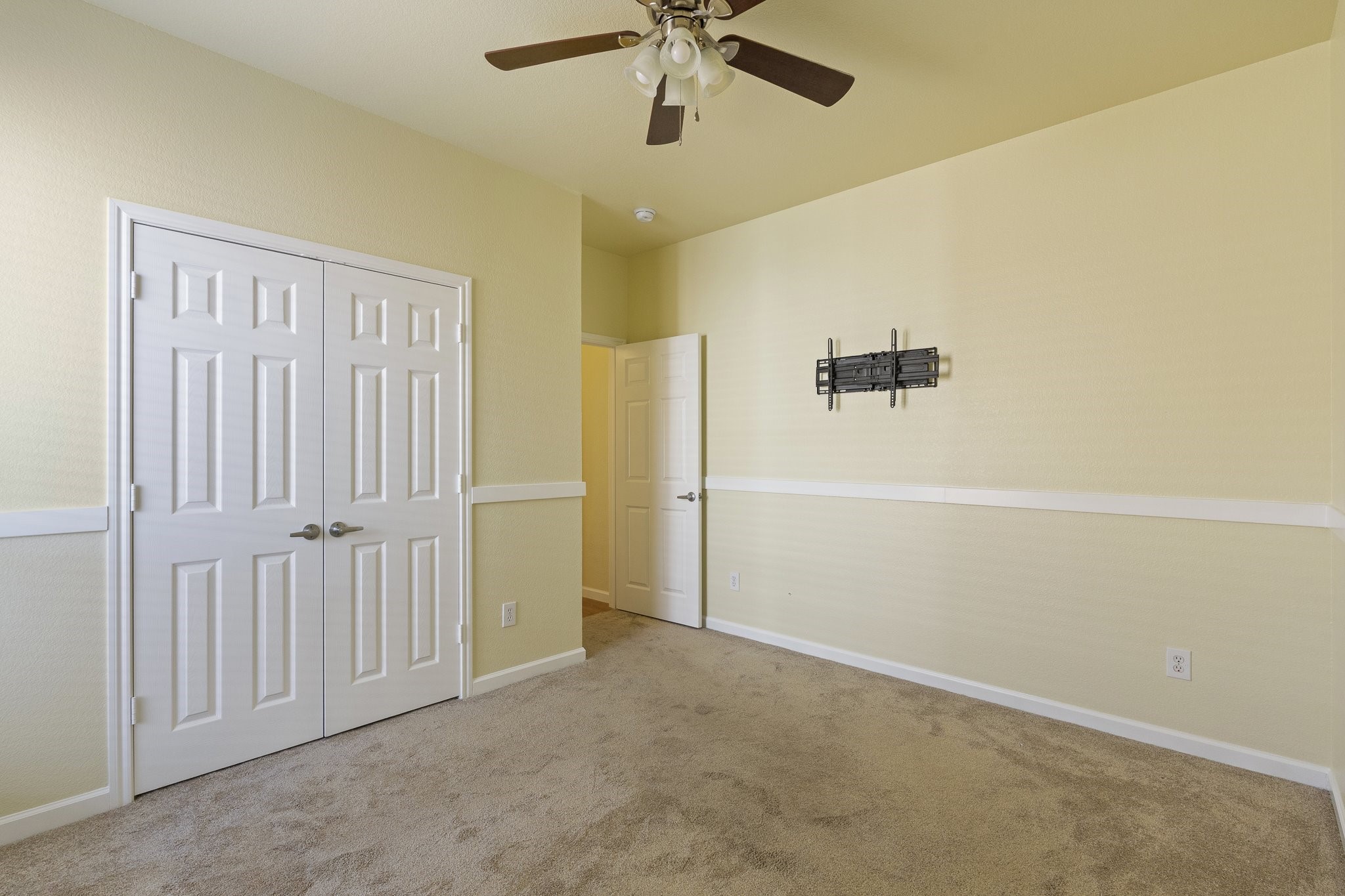 606 Poplar Vista Lane