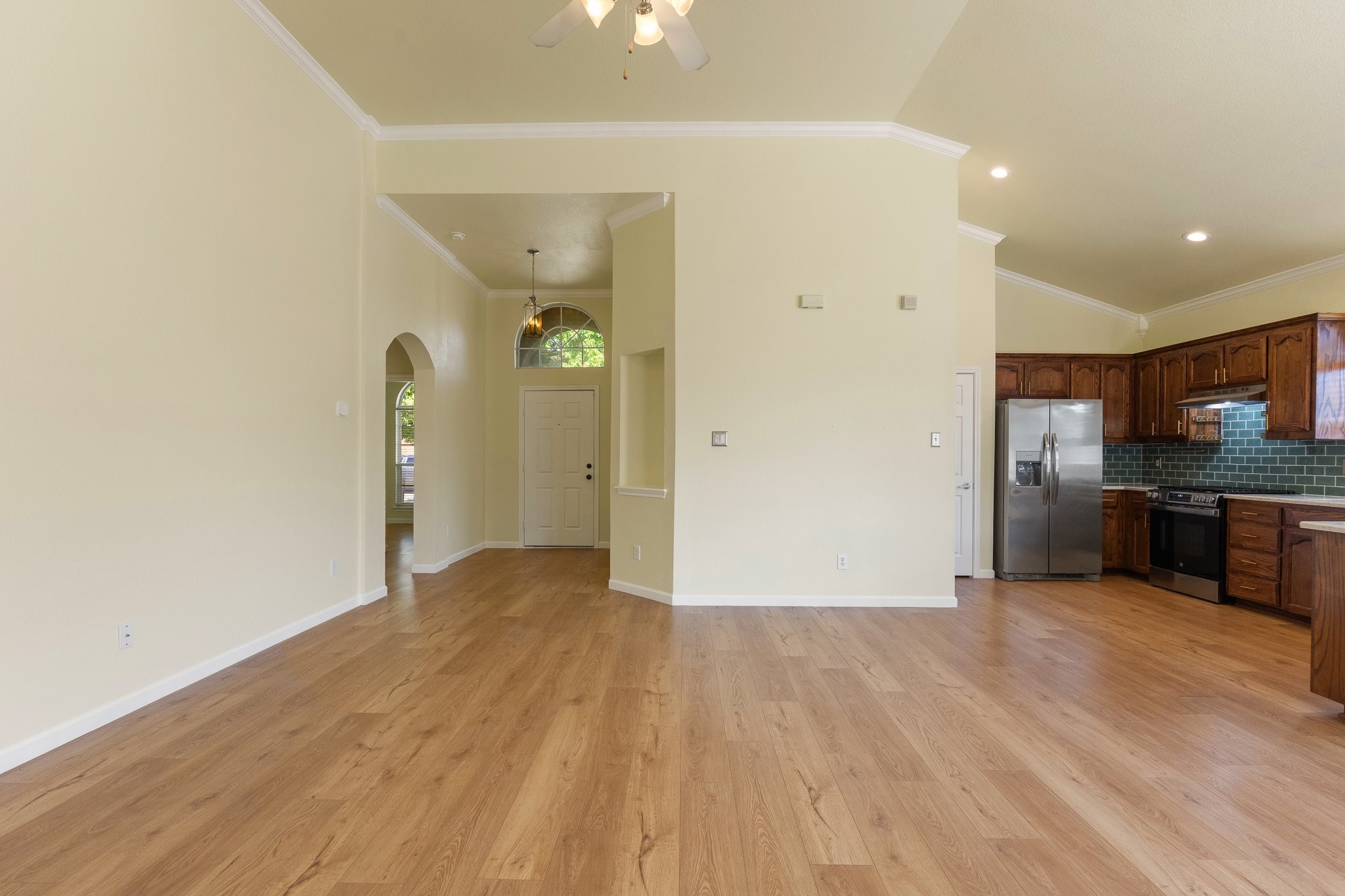 606 Poplar Vista Lane